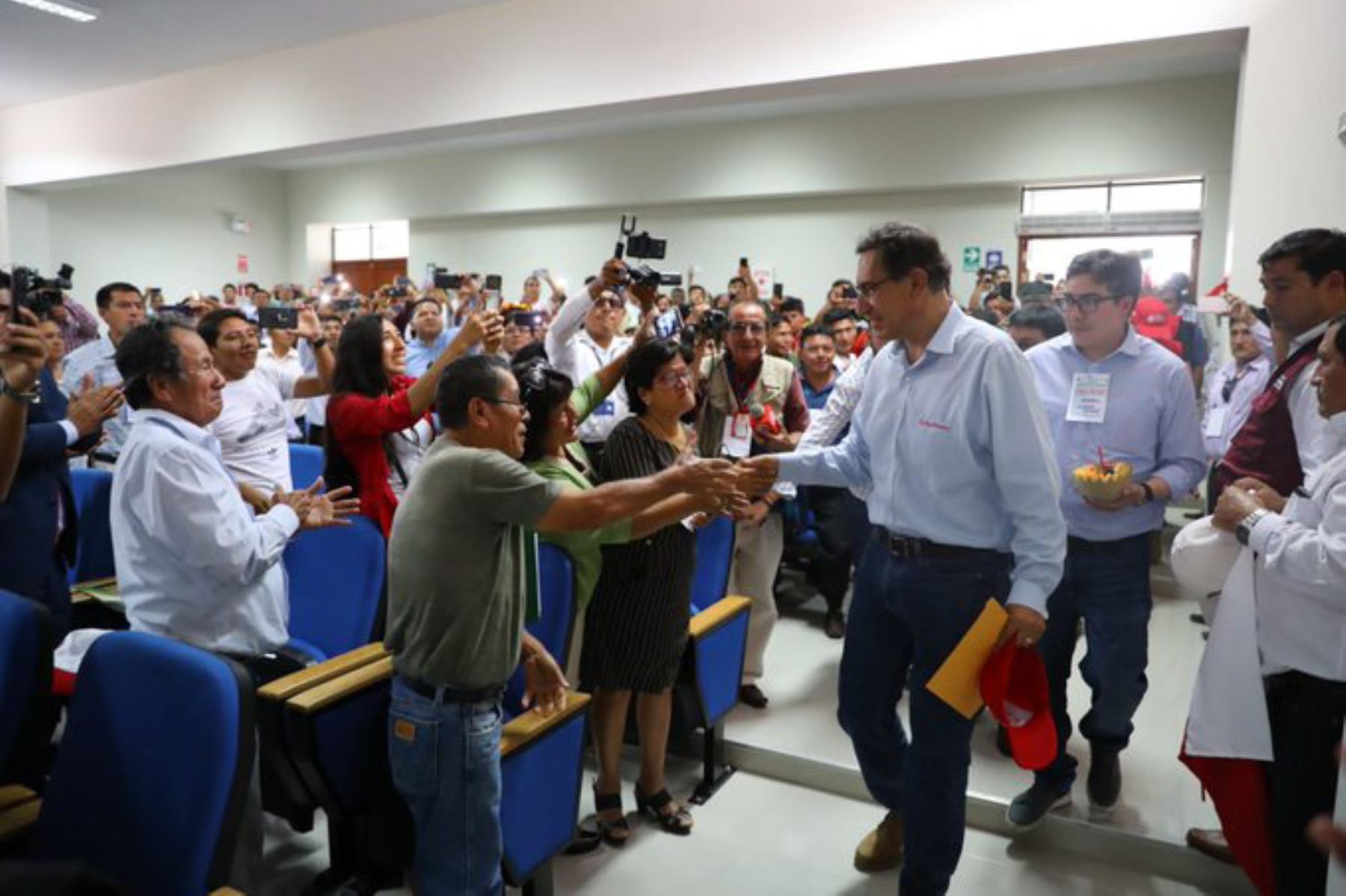 Alcaldes rurales expresan respaldo a presidente Martín Vizcarra por adelanto de elecciones. ANDINA/Difusión