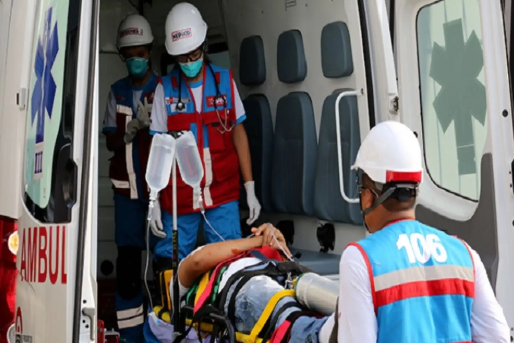 Un total de 212 atenciones prehospitalarias registra el Sistema de Atención Móvil de Urgencia (SAMU) en la región Piura, desde que fue inaugurado en abril de este año por la ministra de salud, Zulema Tomás, en beneficio de 1 millón 800 mil personas, especialmente de escasos recursos.