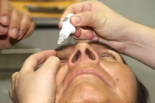 Uso en ojos de medicamentos sin recete puede terminar en pérdida de la visión. Foto: ANDINA/Difusión.