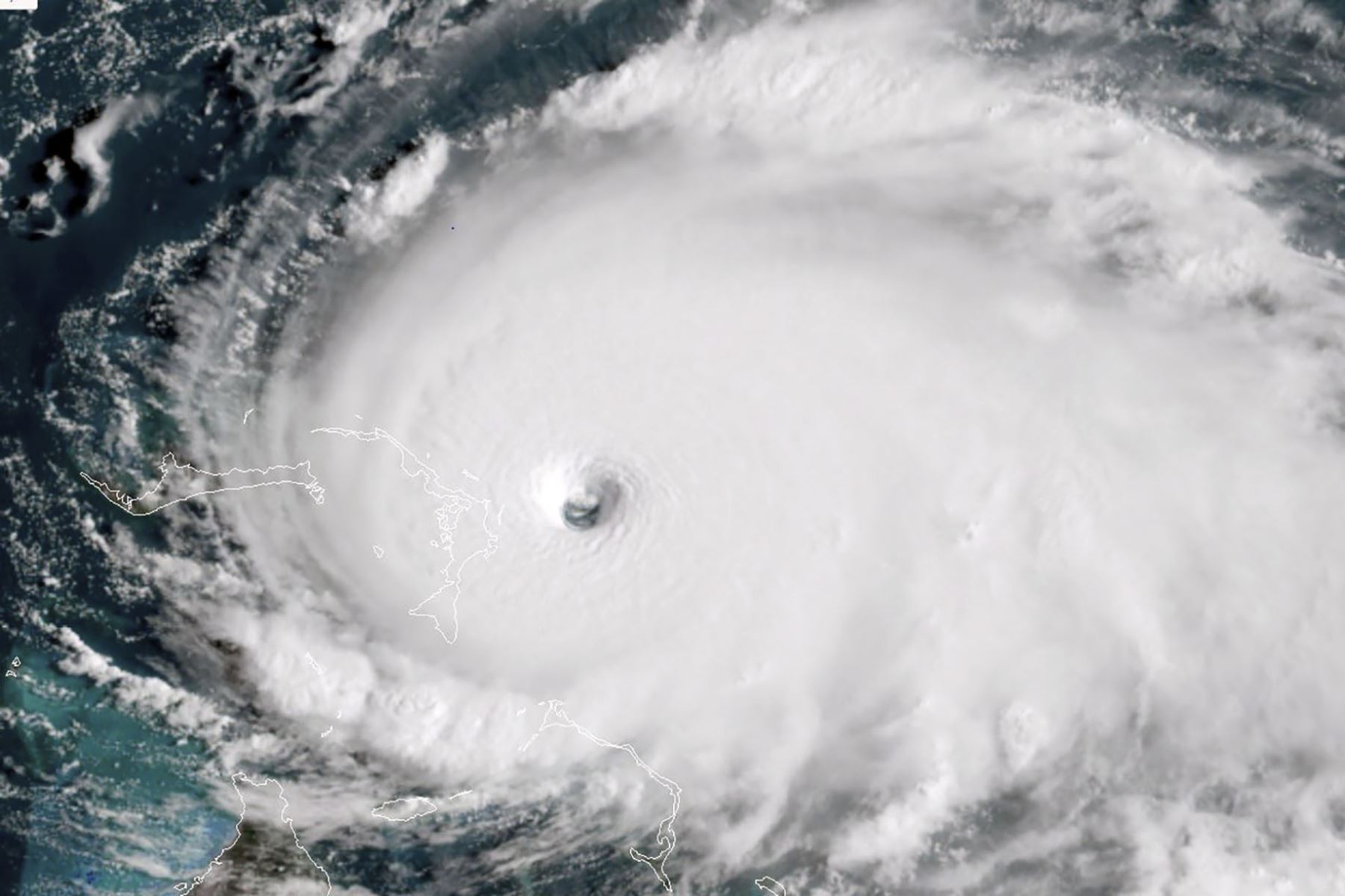 Imagen satelital muestra la tormenta tropical Dorian a medida que se acerca a Florida. Foto: AFP
