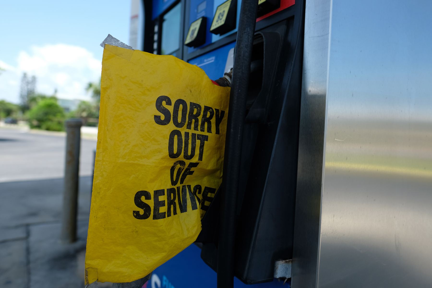 Cierran estaciones de grifos en Cocoa Beach, Florida. Foto: AFP