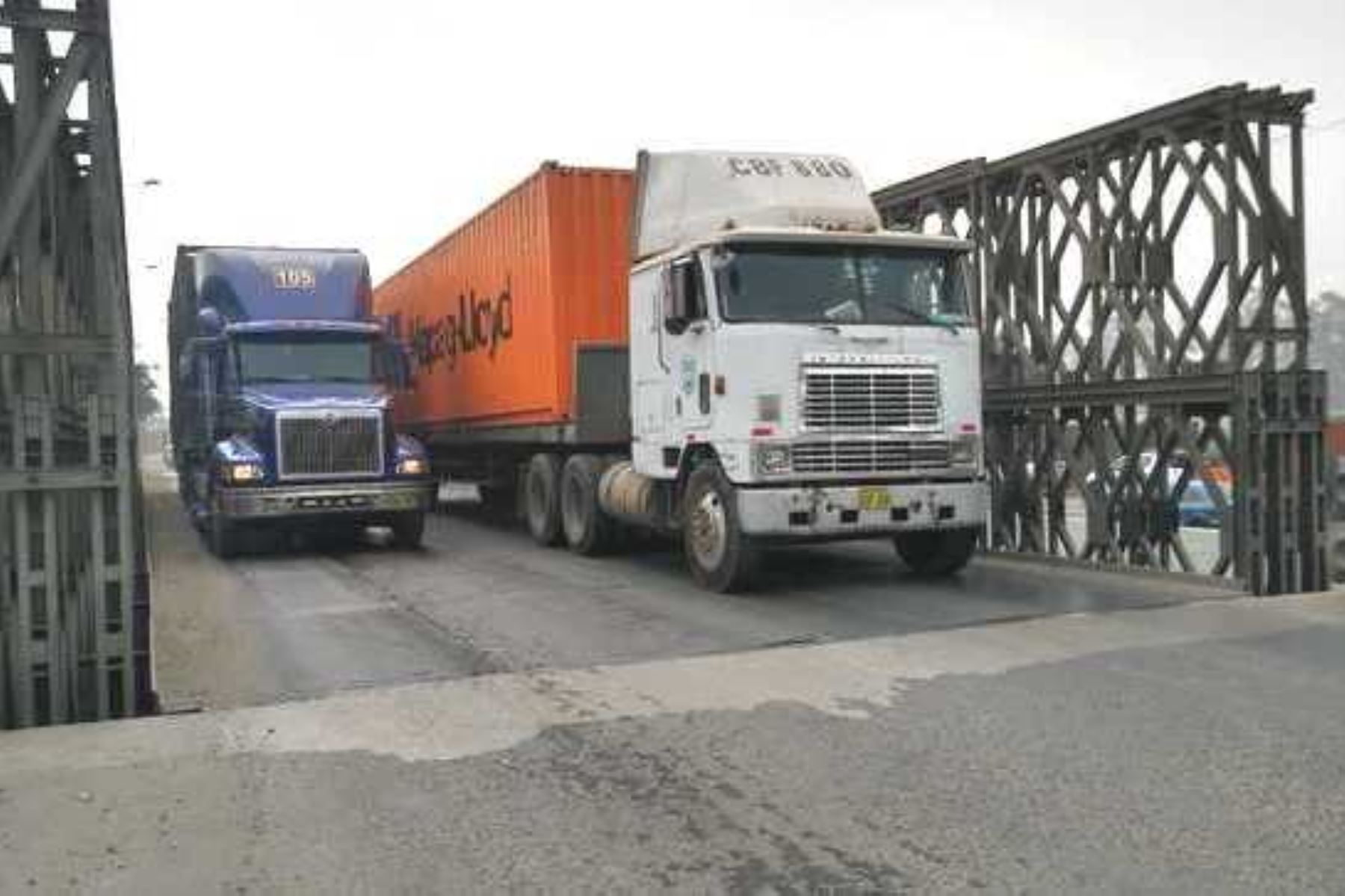 MTC recomienda reforzar vigas transversales del puente Huaycoloro. Foto: ANDINA/Difusión.