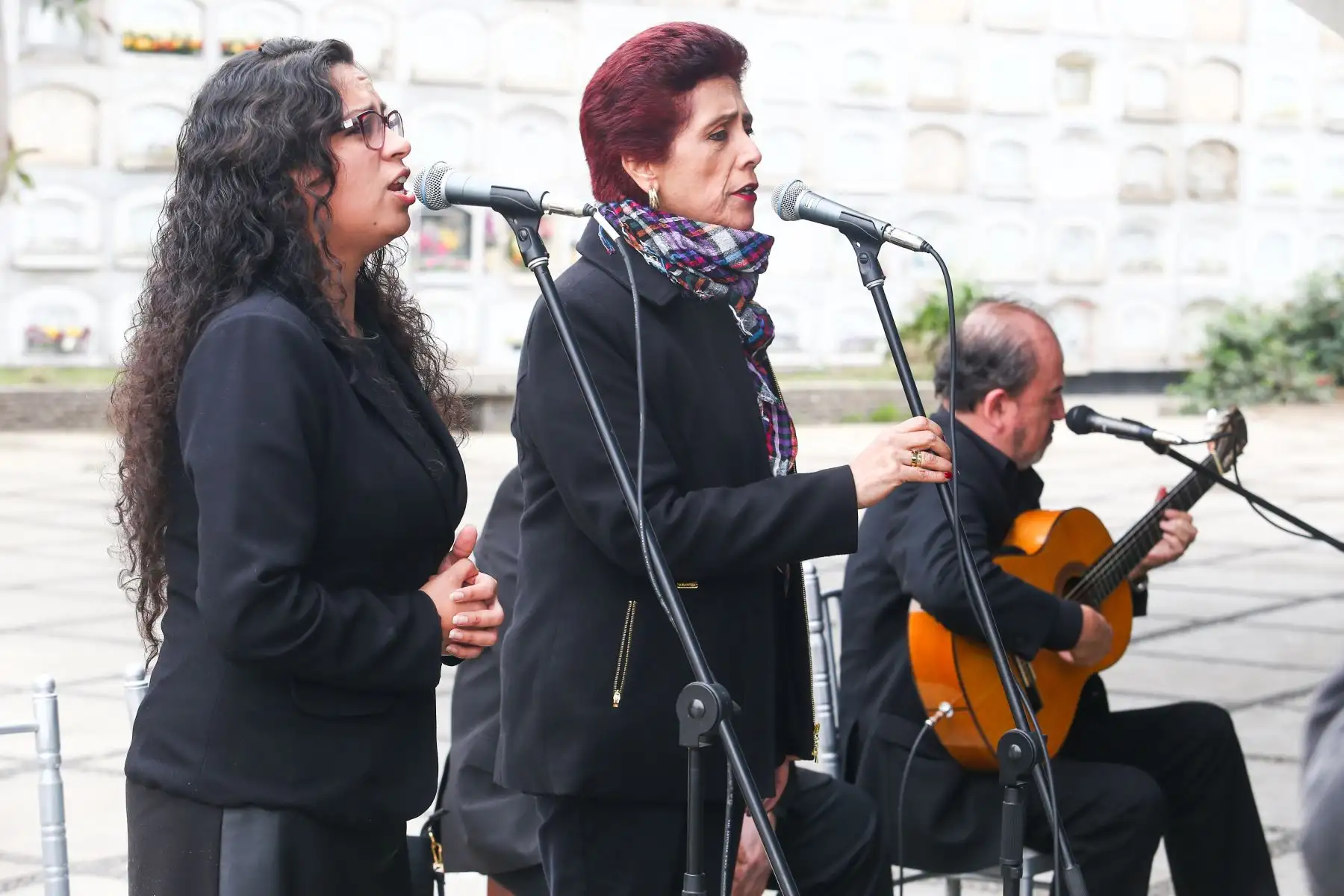 Misa y romería por los 99 años del natalicio de Chabuca Granda en el cementerio El Ángel. Foto: ANDINA/ Héctor Vinces
