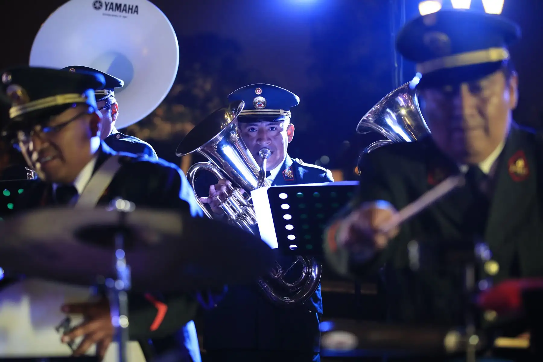 Banda de la Policía Nacional realiza homenaje a Chabuca Granda por los cien años de su nacimiento en la Alameda que lleva su nombre.

Foto: ANDINA/Juan Carlos Guzmán Negrini