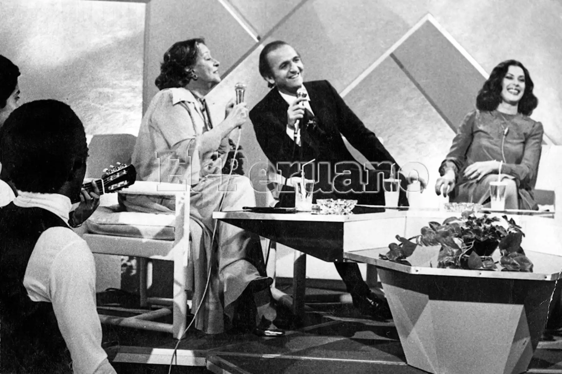 Santiago de Chile - abril 1981 / Chabuca Granda en el programa de televición "Chile te invita". Foto: Archivo Histórico de EL PERUANO