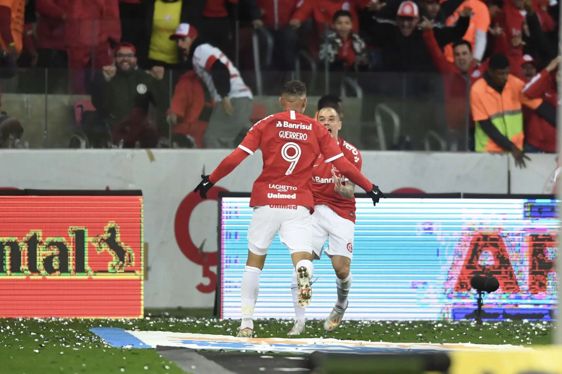 Con doblete de Paolo Guerrero, el Internacional FC ganó 3-0 al Cruzeiro en la semifinal de la Copa Brasileña.Foto:Internacional FC.