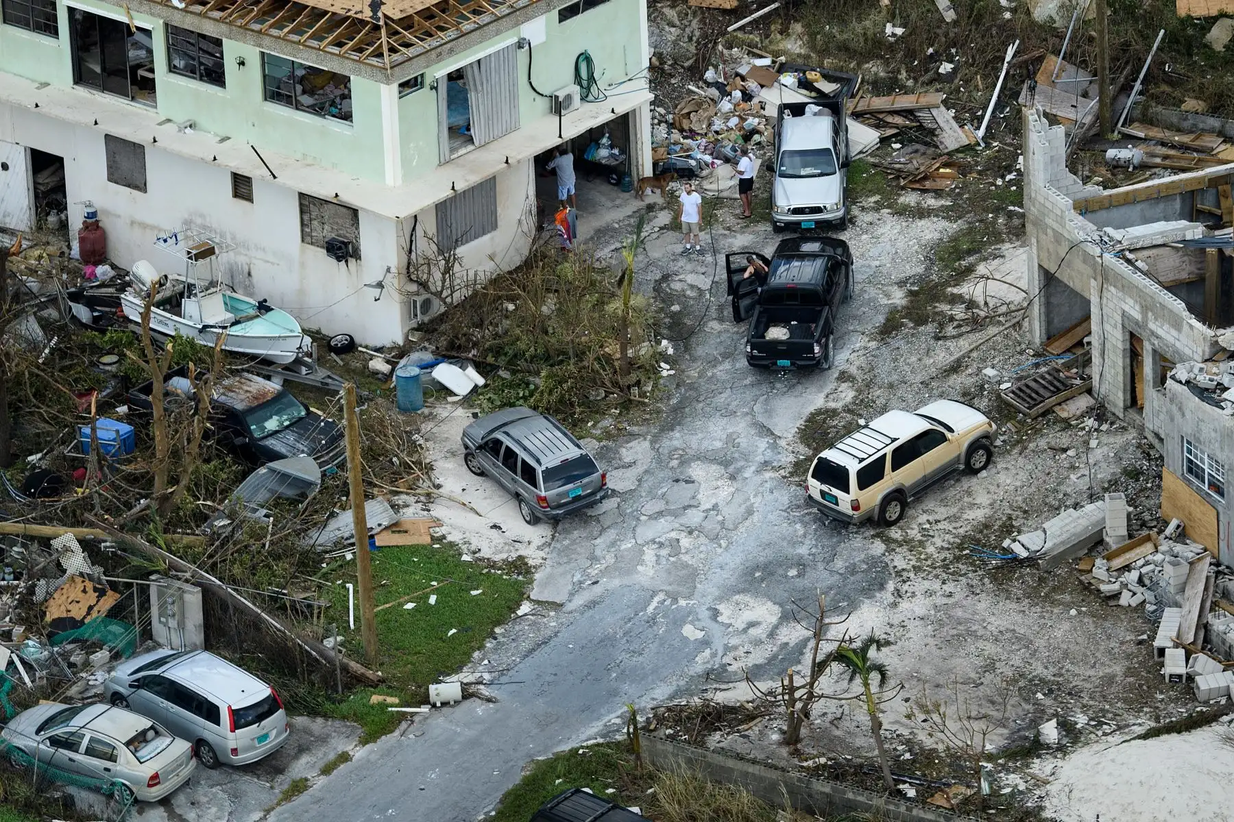 Vista aérea de los daños causados ​​por el huracán Dorian en Marsh Harbour, Isla Gran Ábaco en las Bahamas. Foto: AFP