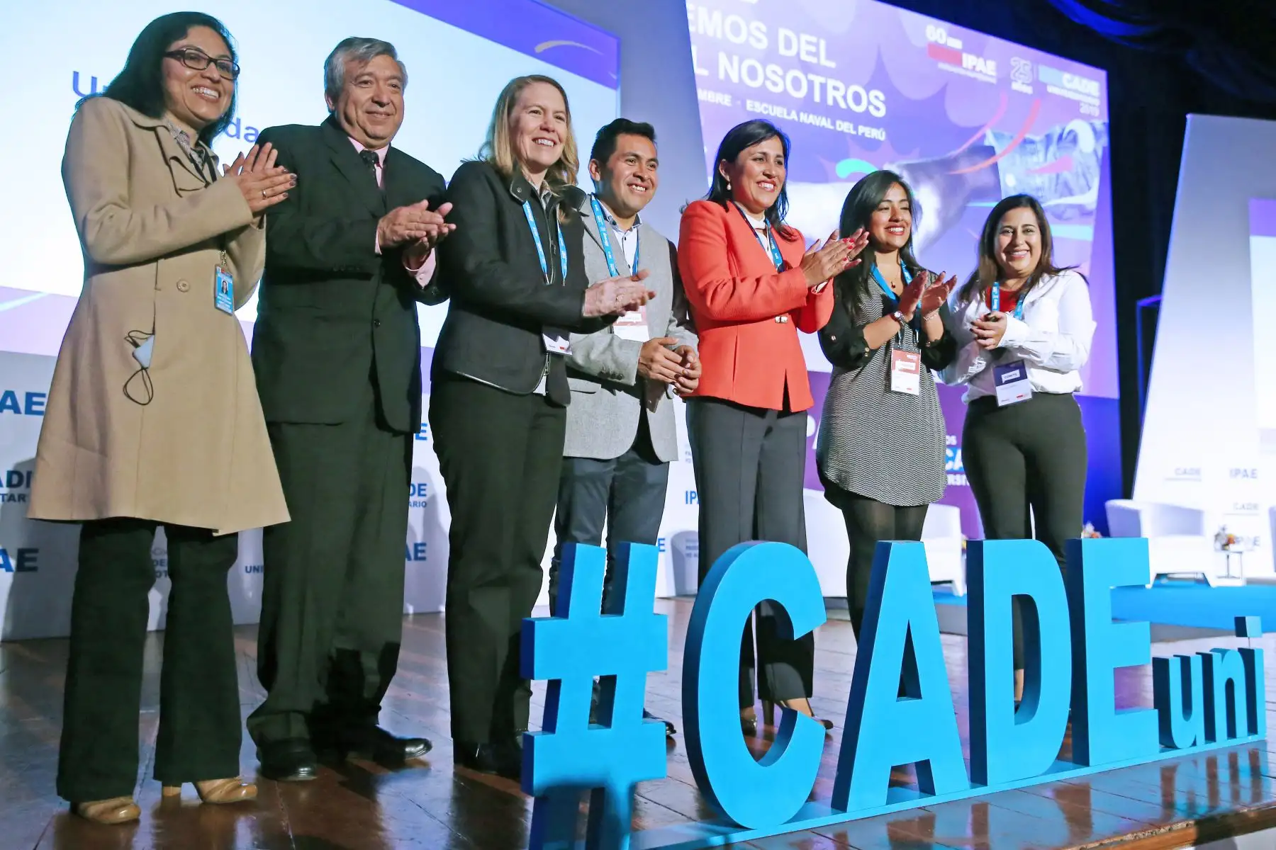 Foto oficial de la Ministra de Educación, Flor Pablo Medina y Elena Contero presidente de IPAE, quienes participan en el Cade Universitario 2019. 
Foto: ANDINA/ Vidal Tarqui