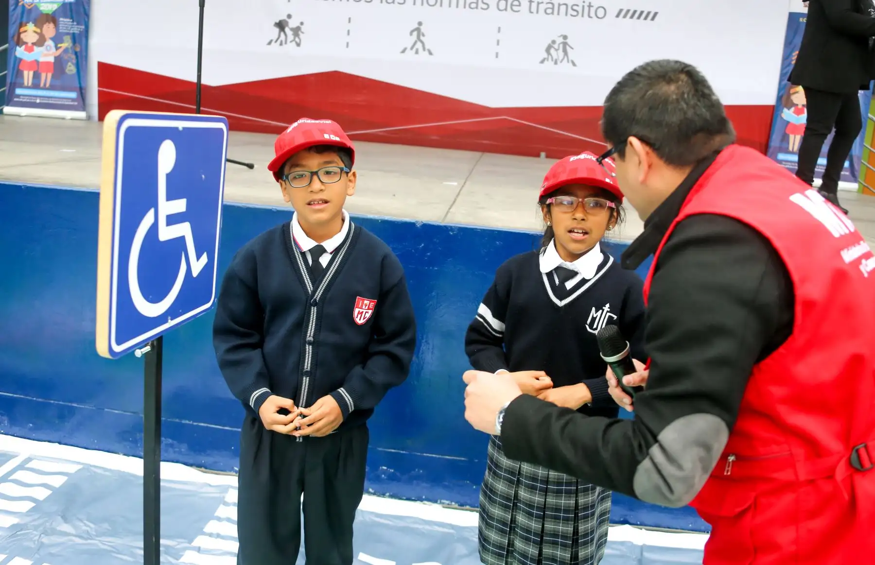 Ministra María Jara participó en el lanzamiento del concurso: “Héroes por la Seguridad Vial 2019”.
Foto: Difusión MTC