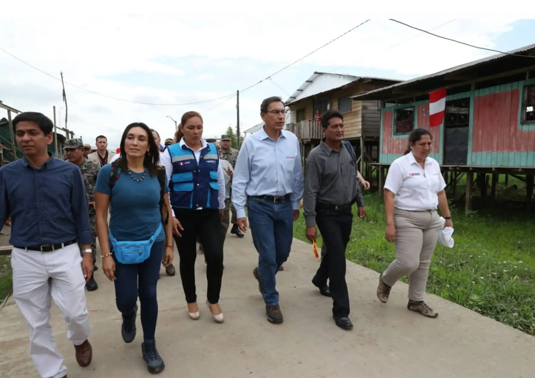 Presidente Martín Vizcarra, inspecciona el centro de salud de Santa Rosa de Yavarí, Provincia de Mariscal Ramón Castilla, Región Loreto. Foto: ANDINA/Prensa Presidencia