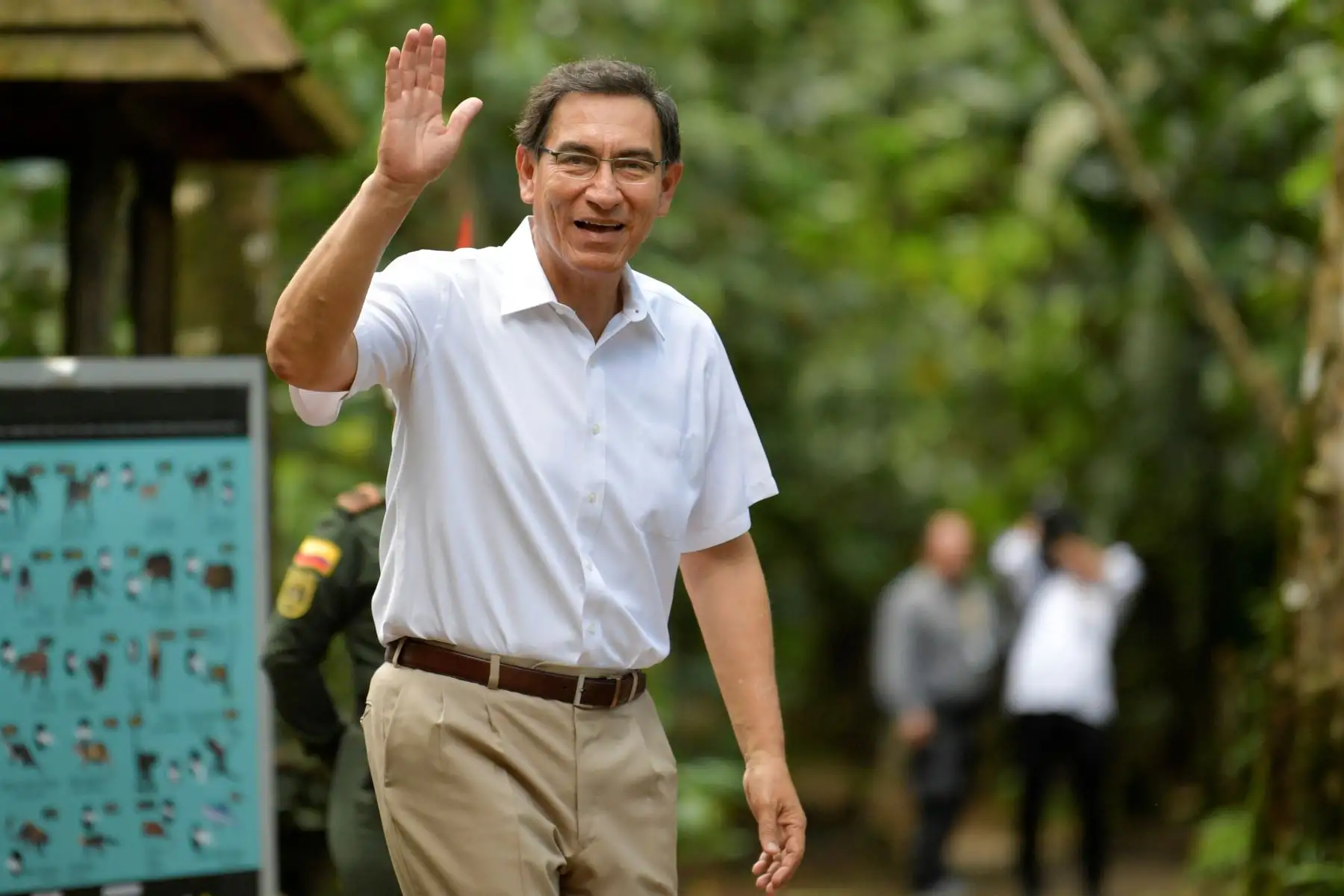 Presidente de la República, Martín Vizcarra, es recibido por el presidente de Colombia, Iván Duque, en Leticia (Colombia). Foto: AFP