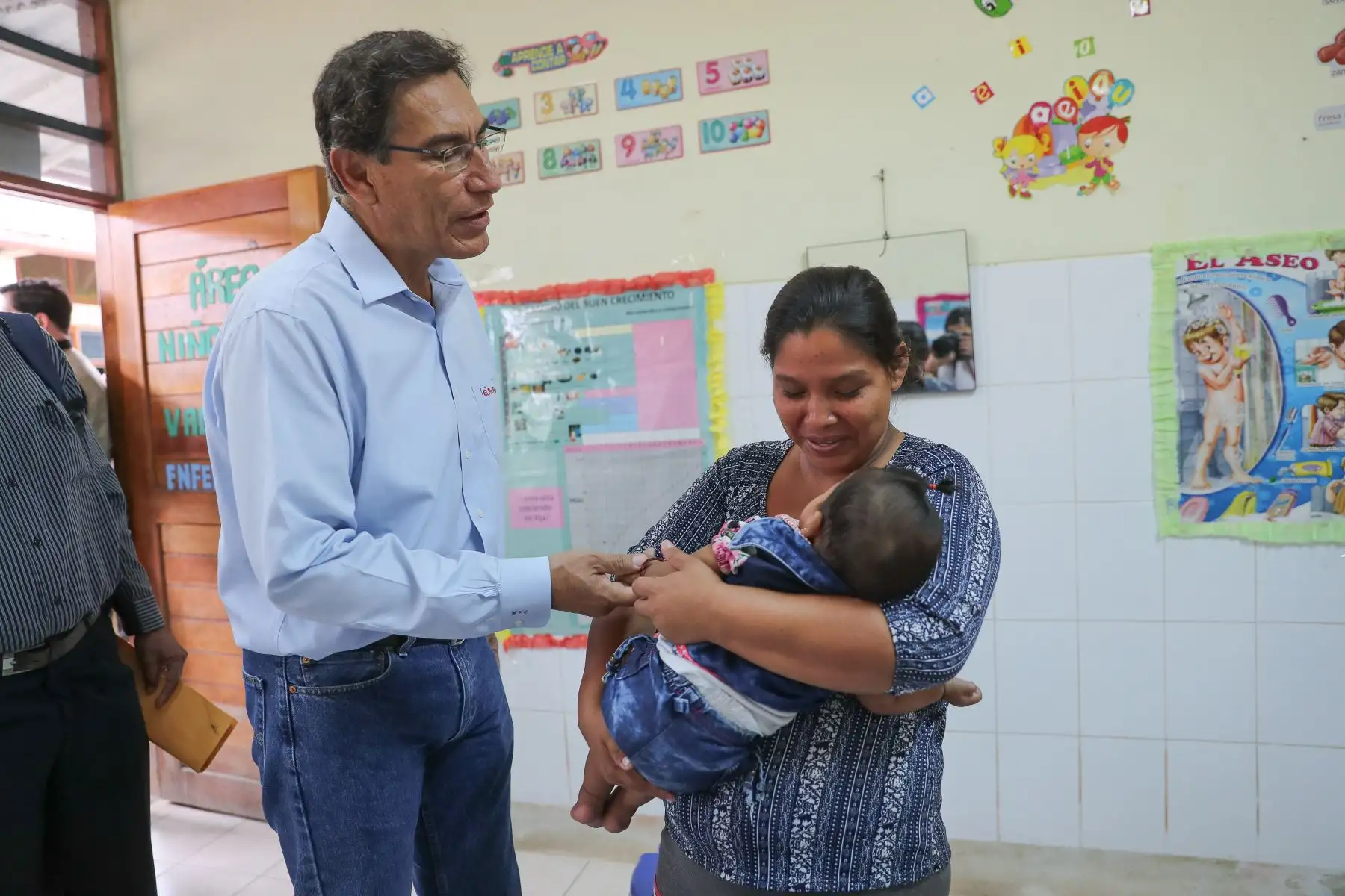 Presidente Martín Vizcarra, inspecciona el centro de salud de Santa Rosa de Yavarí, Provincia de Mariscal Ramón Castilla, Región Loreto. Foto: ANDINA/Prensa Presidencia