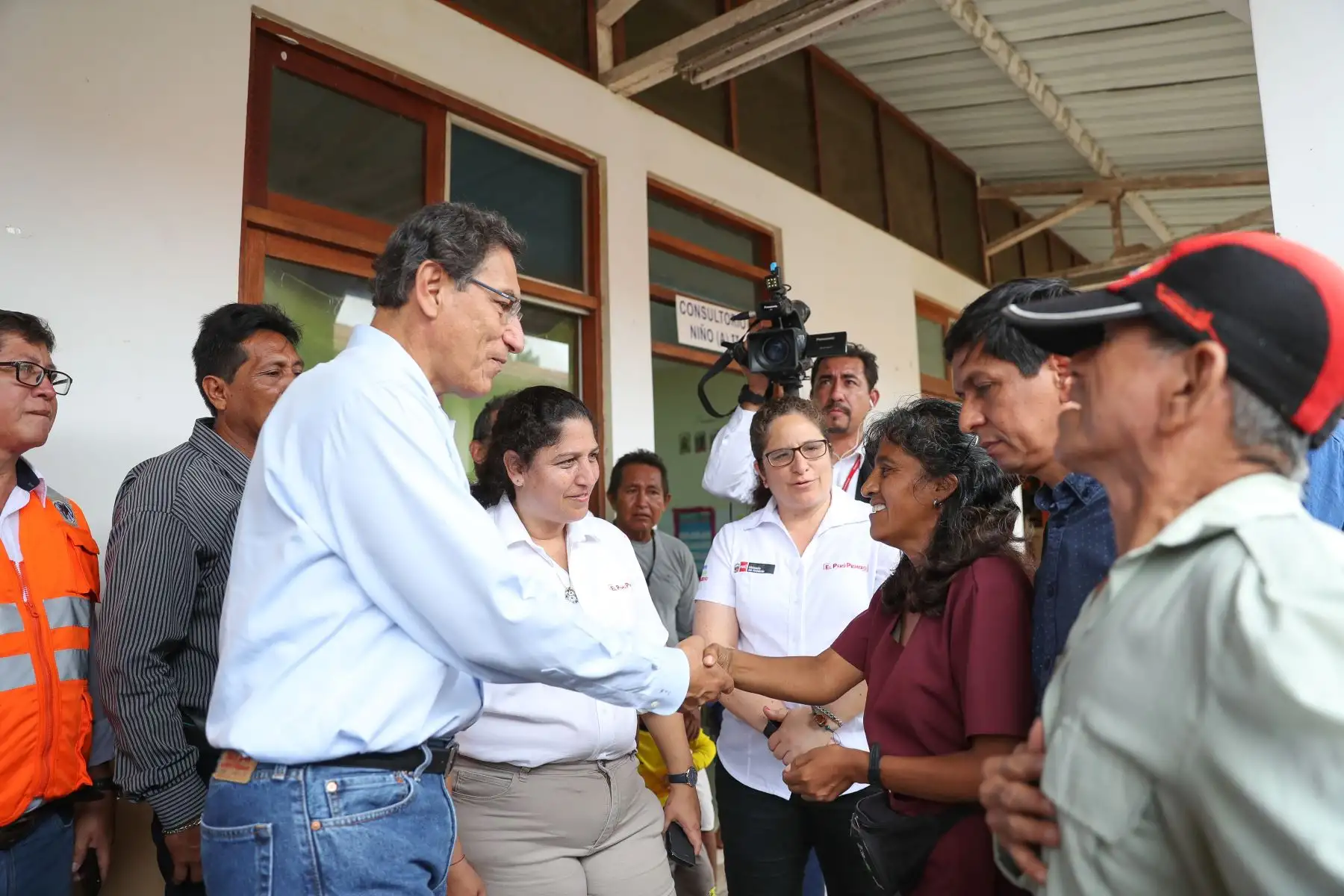 Presidente Martín Vizcarra, inspecciona el centro de salud de Santa Rosa de Yavarí, Provincia de Mariscal Ramón Castilla, Región Loreto. Foto: ANDINA/Prensa Presidencia