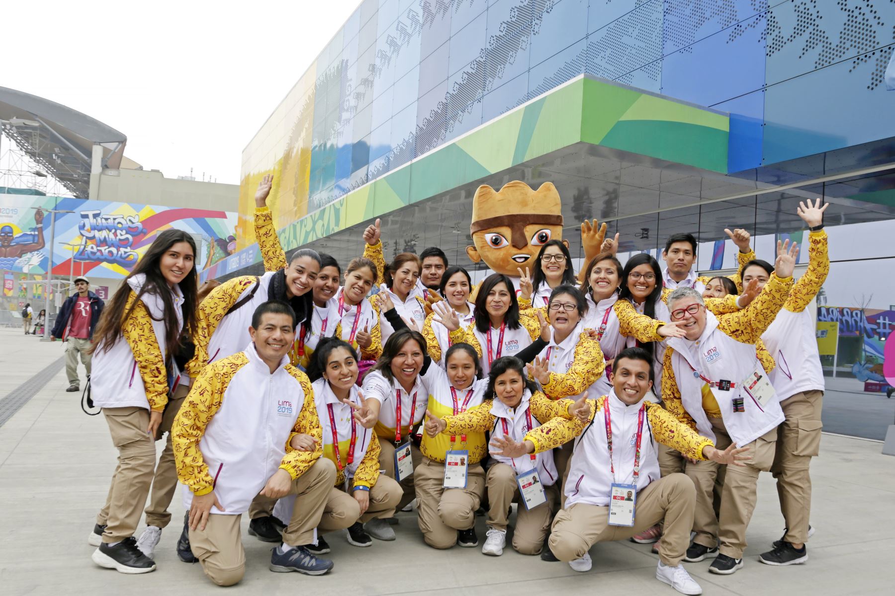 Adolescentes, jóvenes y adultos mayores participaron con alegría en el voluntariado de Lima 2019. ANDINA/Difusión