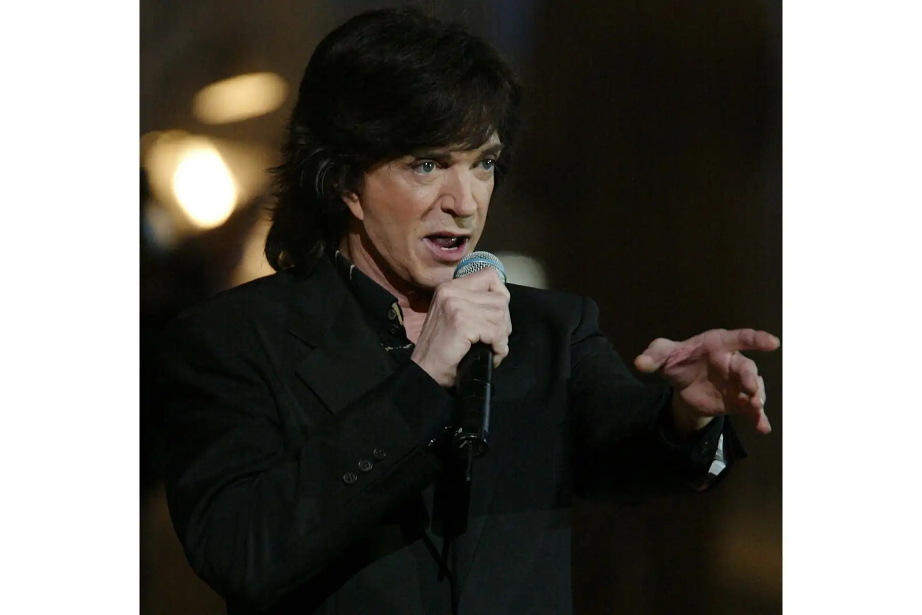 Camilo Sesto, cantante español y compositor de baladas románticas que obtuvo una serie de éxitos número uno en una carrera que abarcó décadas.
Foto: AFP