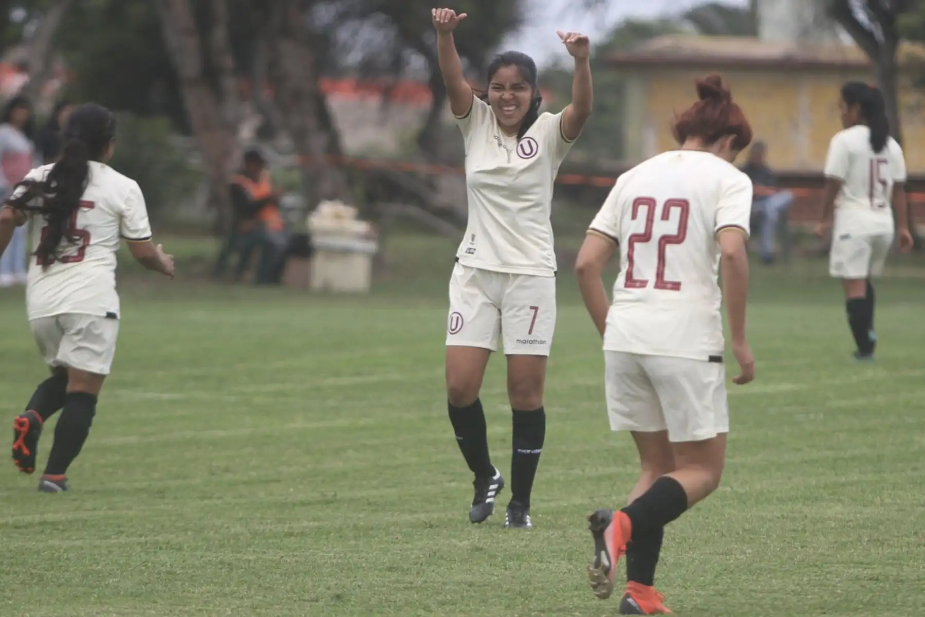 Universitario  derrotó 1 a 0 a Alianza Lima en el clásico del futbol femenino  en Campo Mar.
Foto: ANDINA/Difusión