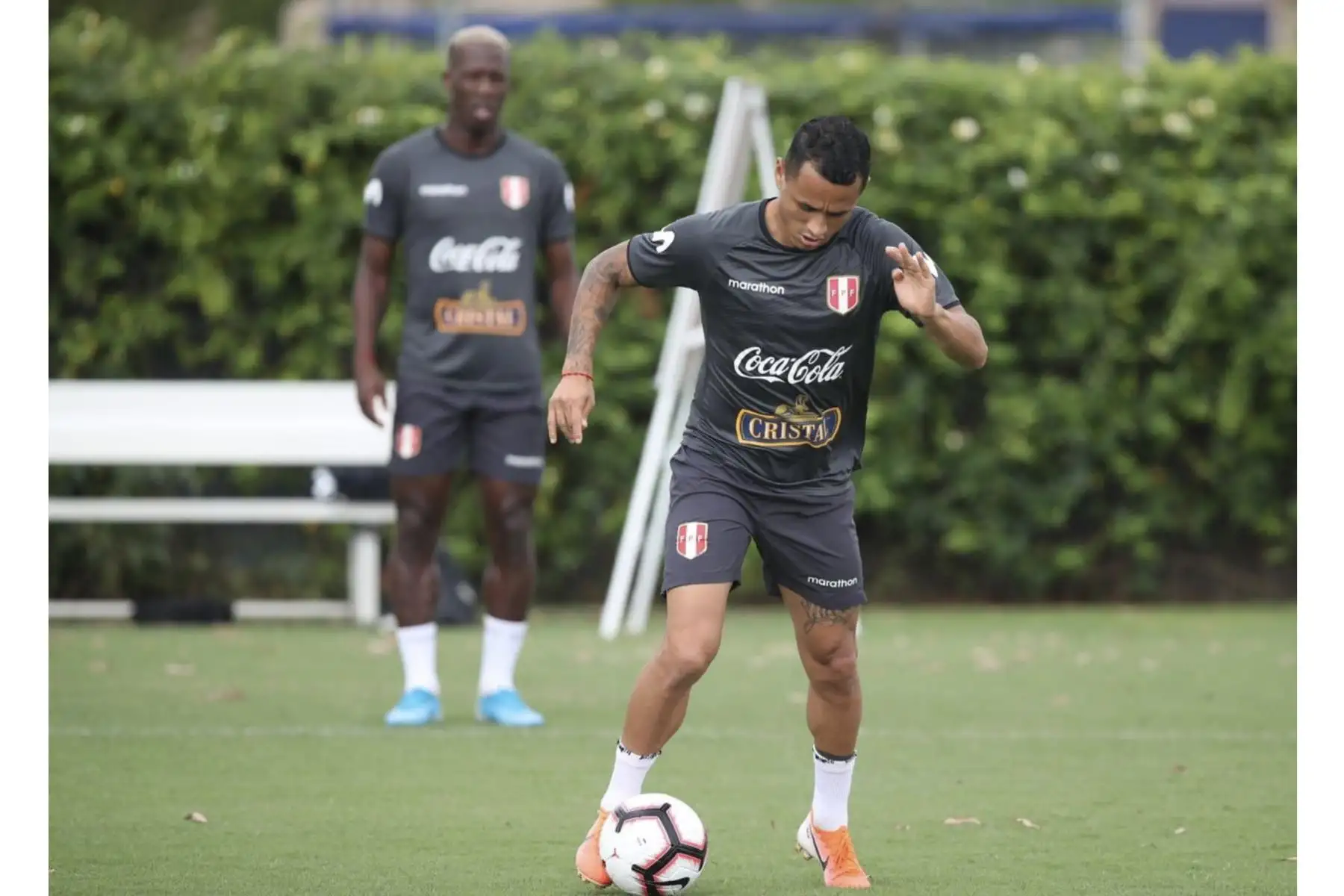 Yoshimar Yotun durante las practicas del entrenamiento de la bicolor, al mando del profesor Ricardo Gareca en el Banc of California Stadium.Foto:ANDINA/FPF