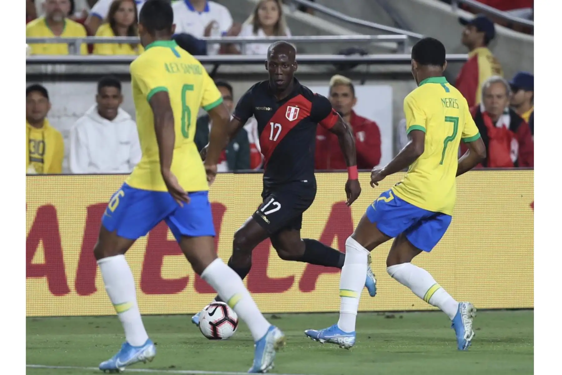 Perú empata 0-0 con Brasil en partido internacional de la Copa de Campeones 2019, en Los Ángeles Memorial Sports Arena.Foto:ANDINA/FPF