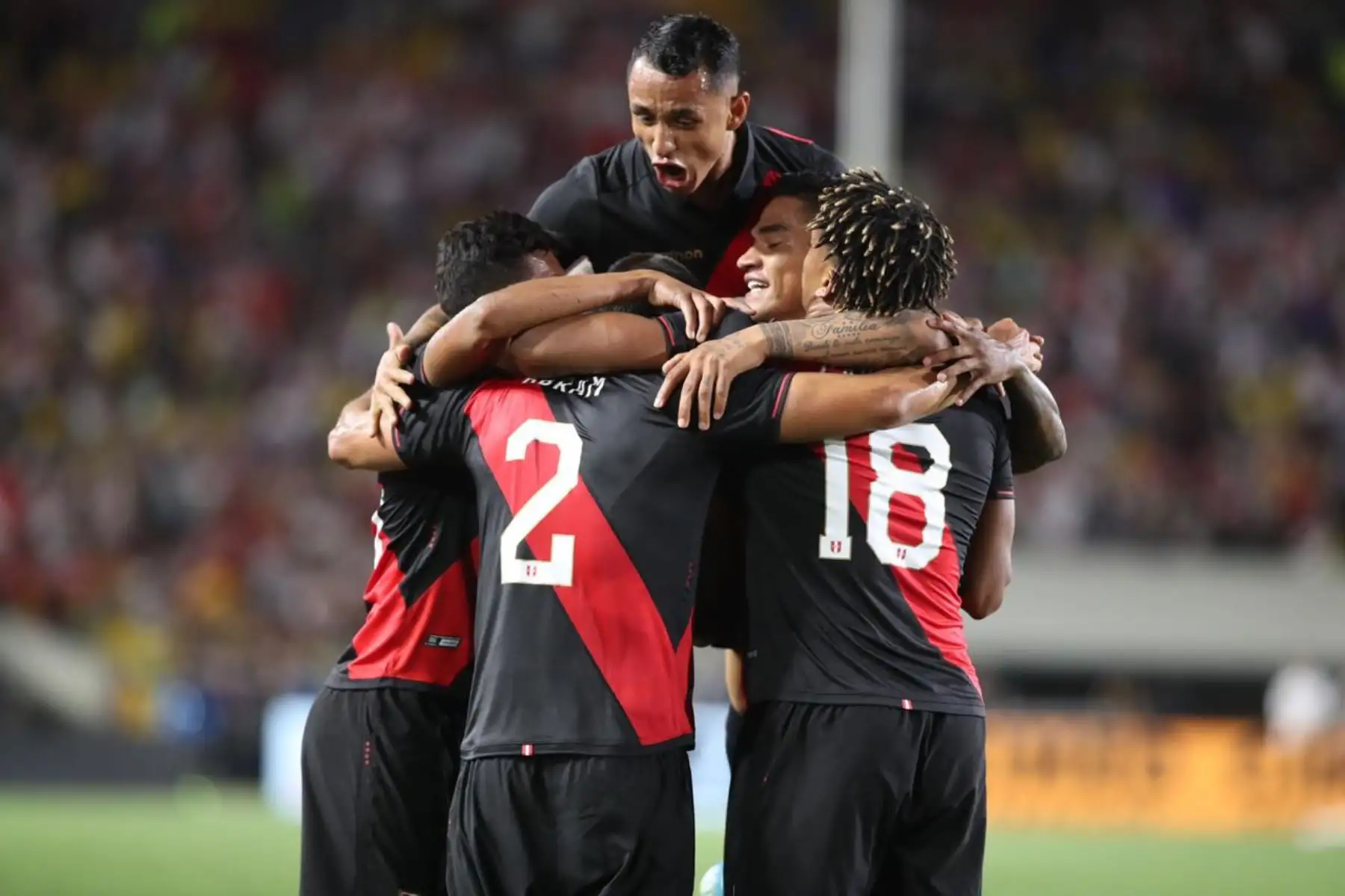 Perú venció sobre el final 1-0 a Brasil en partido amistoso en el estadio Los Ángeles Memorial Sports Arena. Foto: ANDINA/FPF