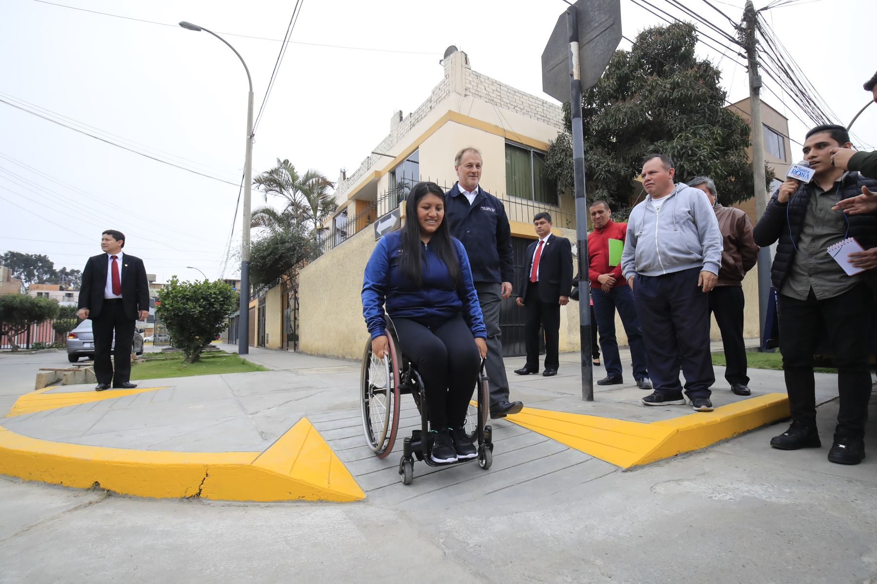 Municipio de Lima construirá 1,000 nuevas rampas para silla de