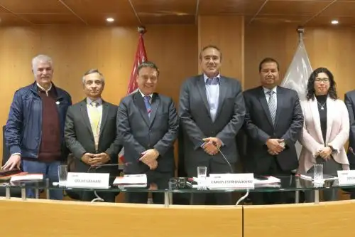 Autoridades se reunieron para evaluar la continuidad de la medida y su impacto en las diferentes actividades económicas del país. Foto: MTC