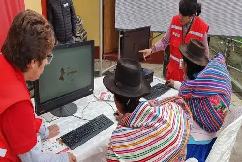 El aplicativo Mi Juntos se ha instalado en los más de 400 tambos que operan a nivel nacional. Foto: ANDINA/Difusión
