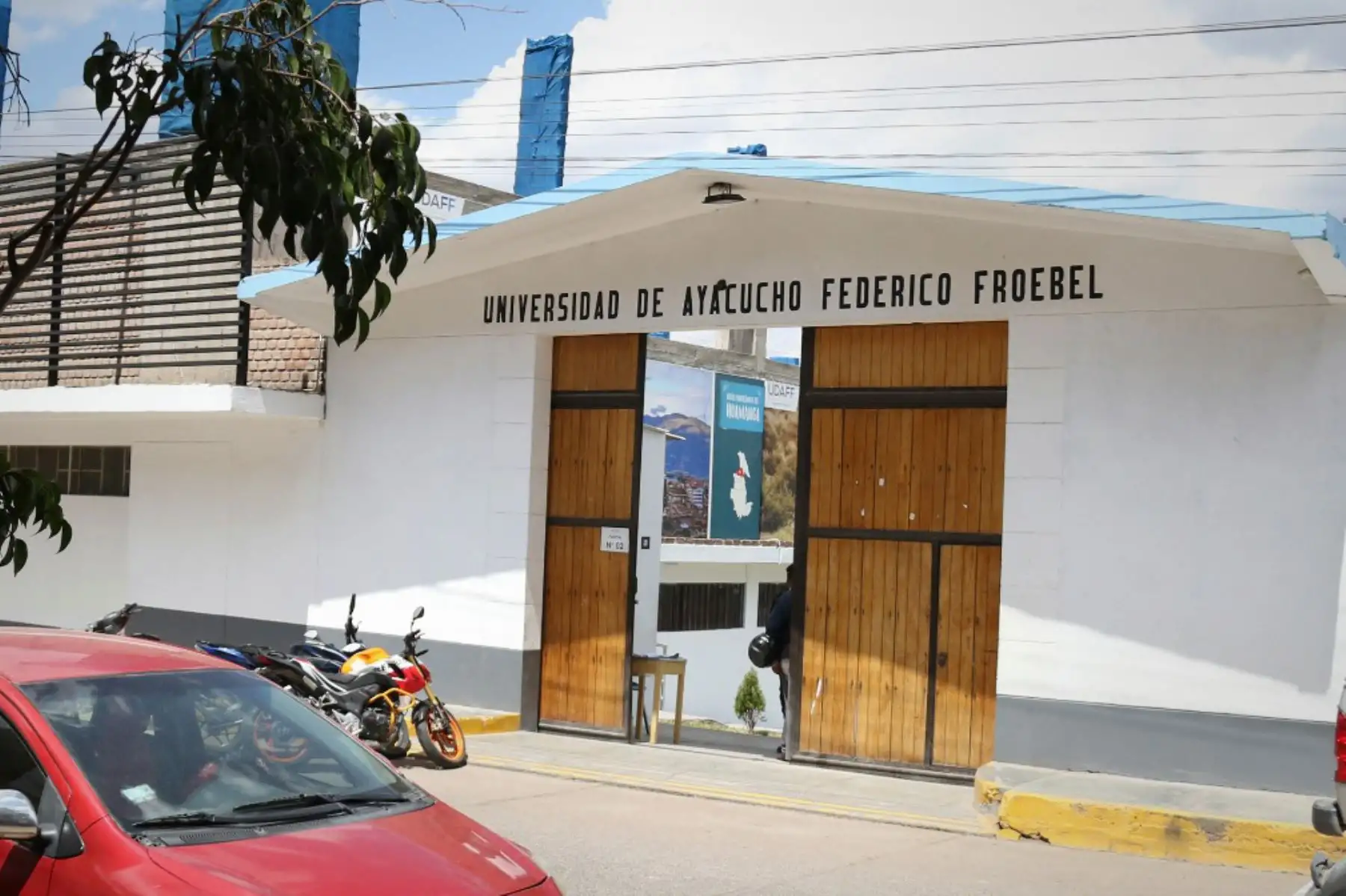 La Universidad de Ayacucho Federico Froebel ofrece tres programas académicos en su único local ubicado en la provincia de Huamanga. Foto: Sunedu