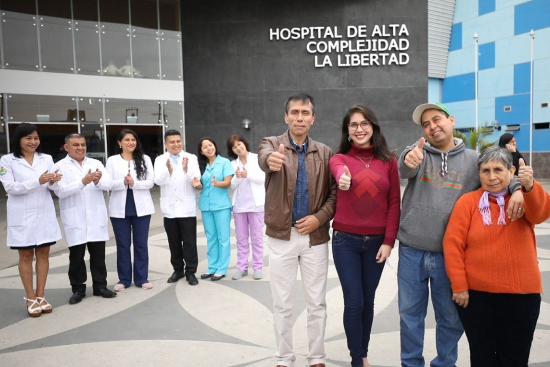 Pacientes trasplantados se suman a campaña para donar órganos que impulsa EsSalud