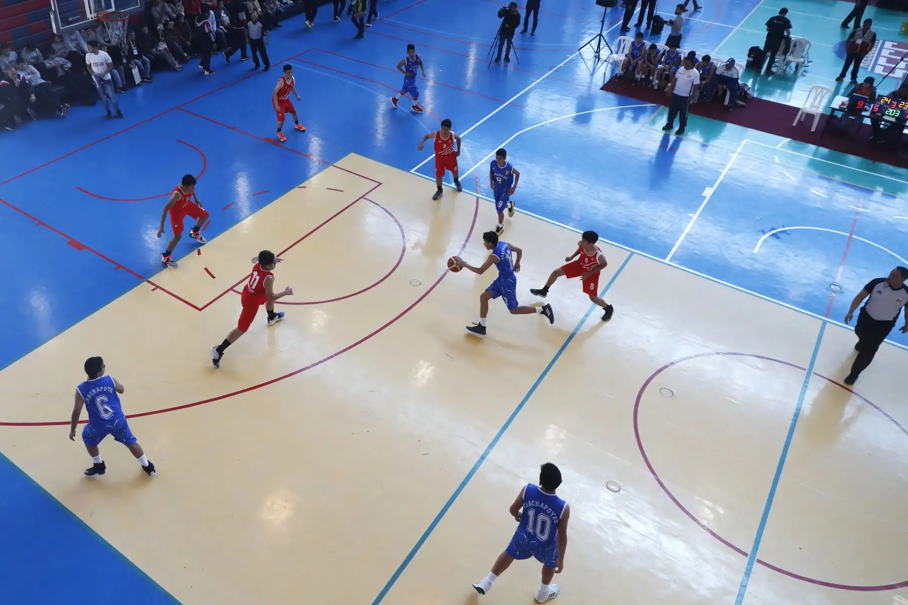 Colegio Seminario Jesús Maria de Chachapoyas (Amazonas) disputa encuentro con el colegio Cristo Rey de Tacna en los Juegos Deportivos Escolares Nacionales desarrollado en el colegio La Recoleta de La Molina. Foto: ANDINA/Renato Pajuelo