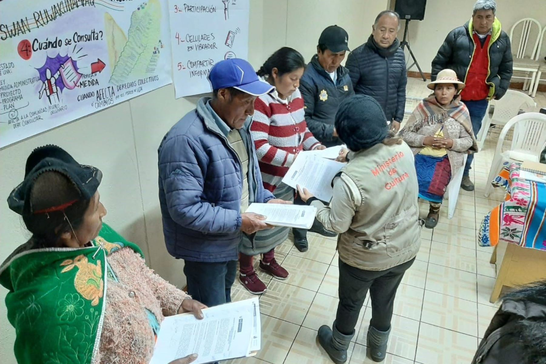 Ministerio de Cultura mejora acceso de los servicios públicos para la población quechuahablante.