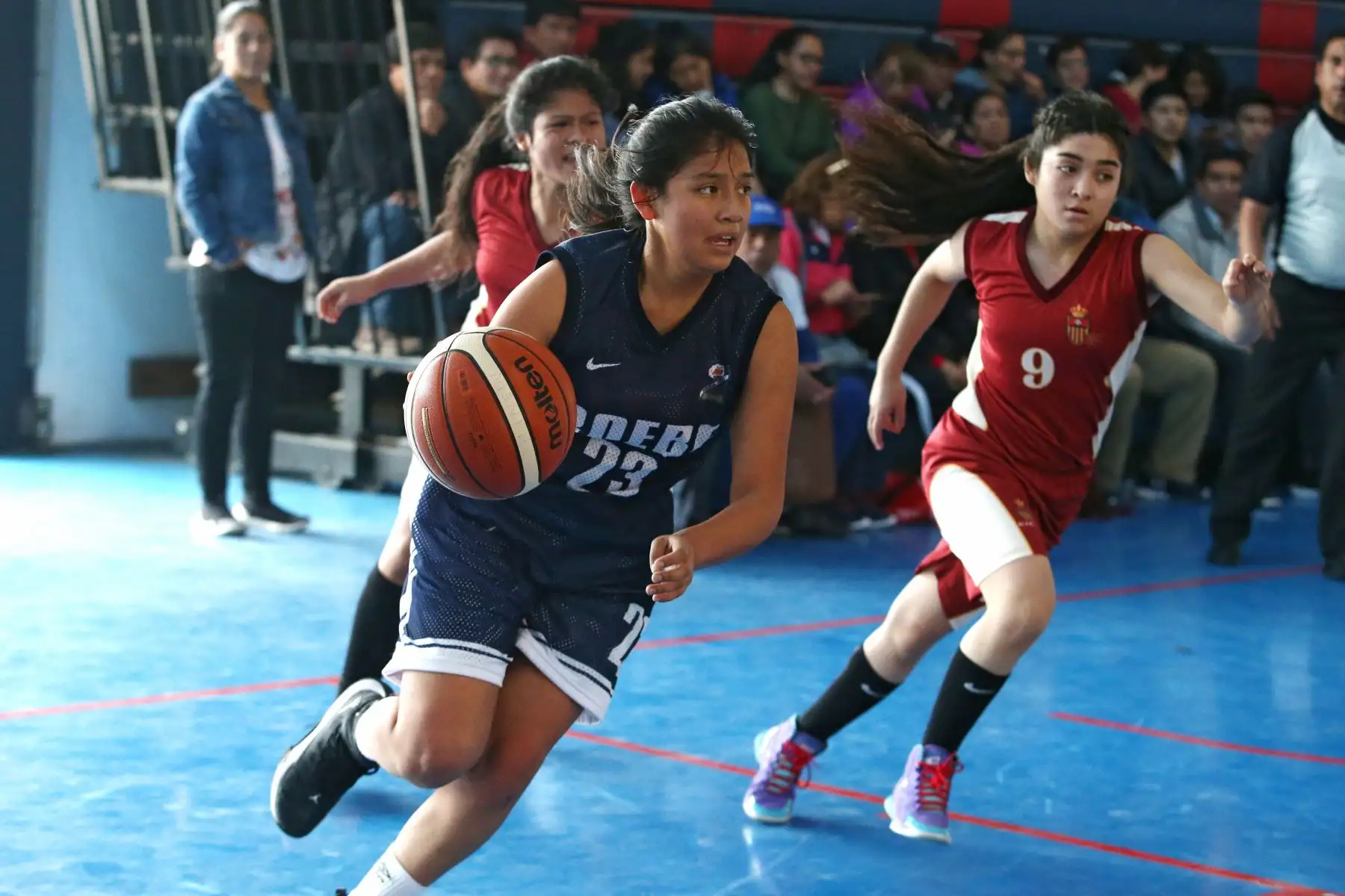 Colegio Ignacias Velásquez (San Martín) disputa encuentro con el colegio Federico Froebel de Ayacucho en los Juegos Deportivos Escolares Nacionales desarrollado en el colegio La Recoleta de La Molina. Foto: ANDINA/Vidal Tarqui