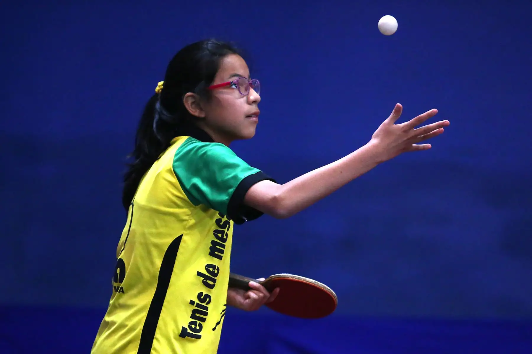 Alicia Sara Arashira Evanán Castañeda del Colegio Margarita Santa Ana de Benavides de Ica participa en categoría Tenis de Mesa de los Juegos Escolares 2019. Foto: ANDINA/Vidal Tarqui