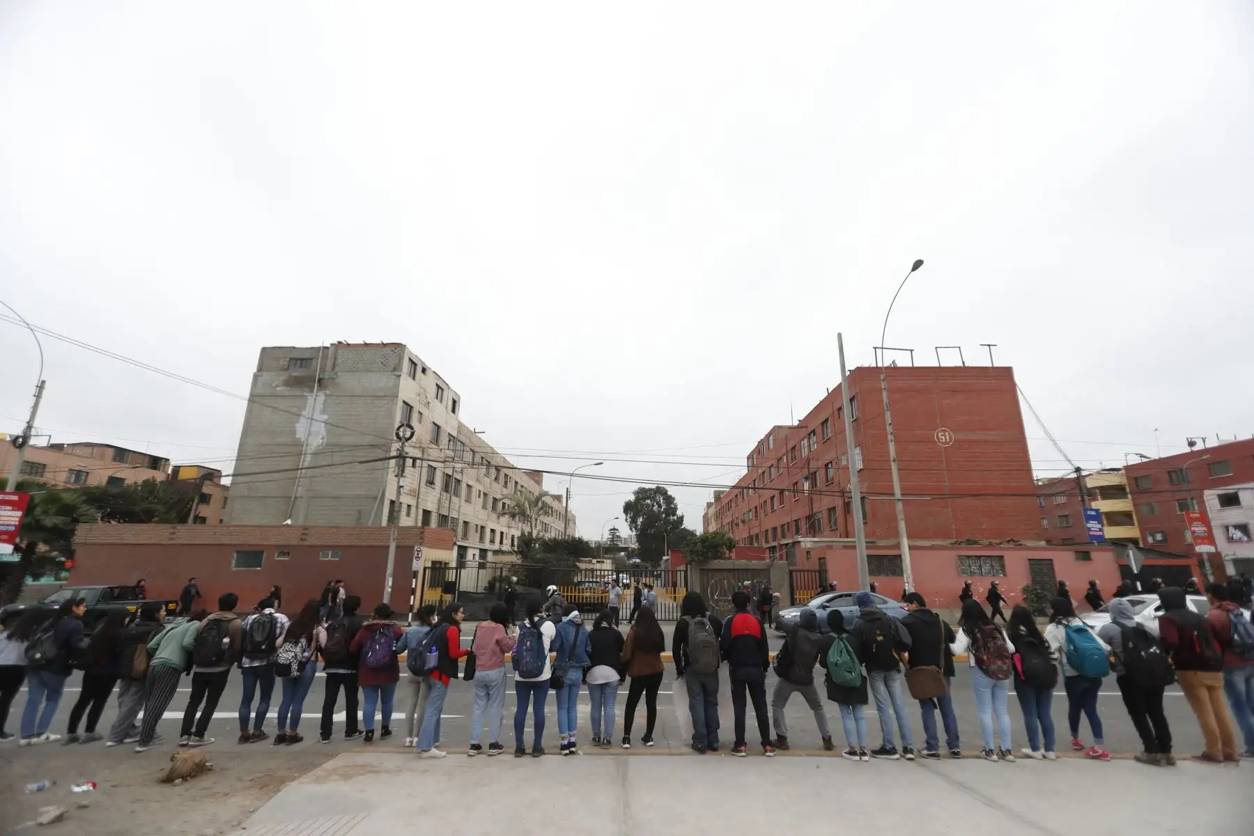 Campus de la Universidad Nacional Mayor de San Marcos (UNMSM) continúa tomado por estudiantes en protesta a la construcción del bypass. Foto: ANDINA/Renato Pajuelo