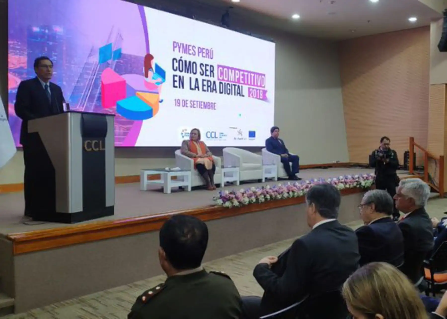 Presidente Martín Vizcarra inaugura XV ExpoPyme.