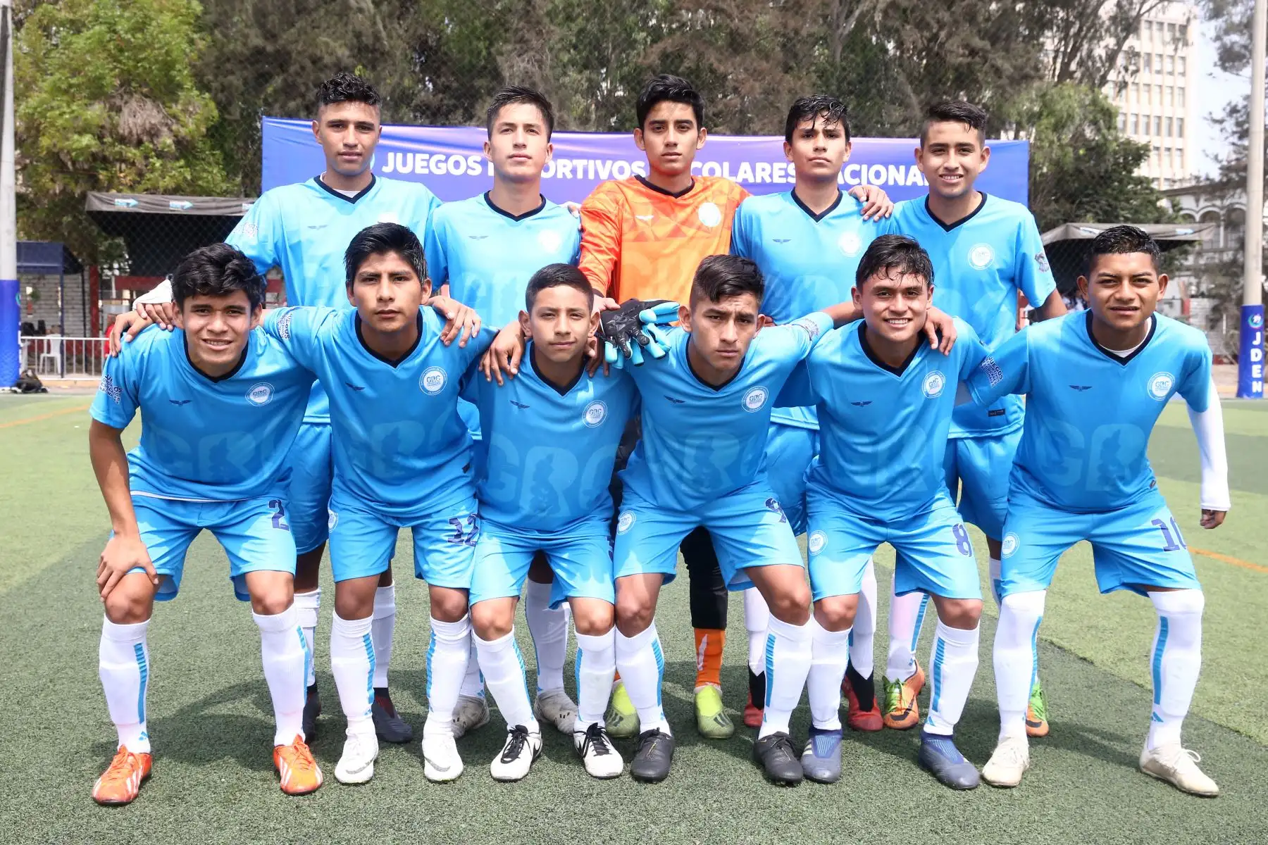 Equipo del Colegio William Prescot de Cajamarca participa en categoría Futbol de Varones  en los Juegos Escolares 2019.  sede Campo de Marte. Foto: ANDINA/Vidal Tarqui