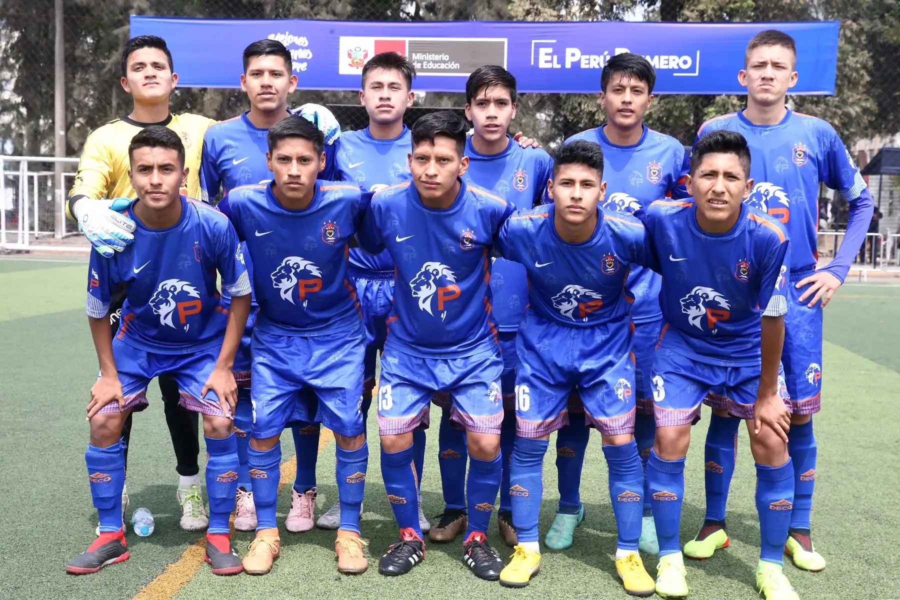 Equipo del Colegio de Praxis La Esperanza de Junin,   participa en categoría Futbol de Varones  en los Juegos Escolares 2019.  sede Campo de Marte. Foto: ANDINA/Vidal Tarqui