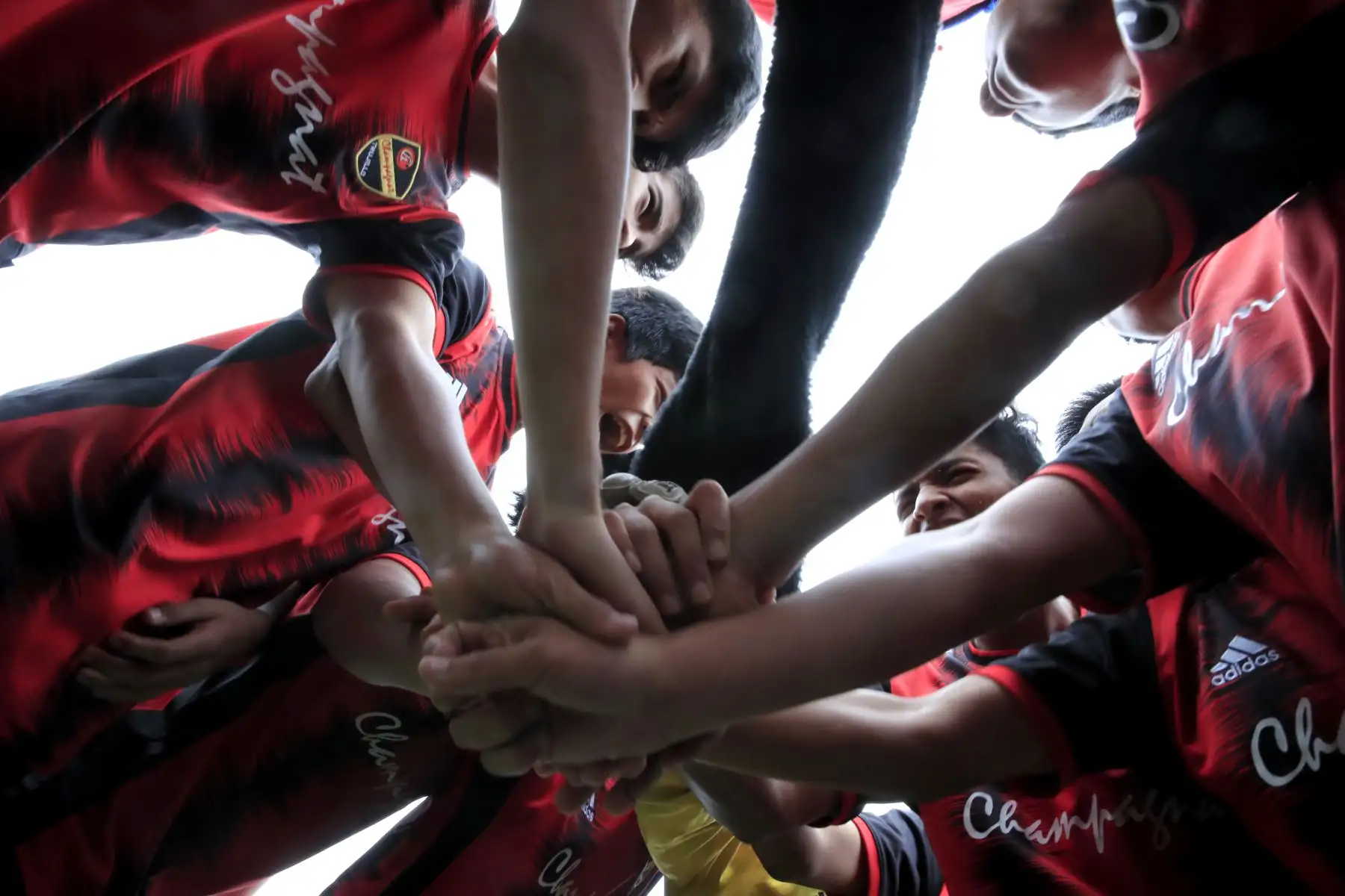 Colegio Champagnat de La Libertad  durante el encuentro con el colegio Ofelia Velasquez de San Martin en el marco de los Juegos Deportivos Escolares Nacionales sede Campo de Marte.

Foto: ANDINA/ Juan Carlos Guzmán Negrini