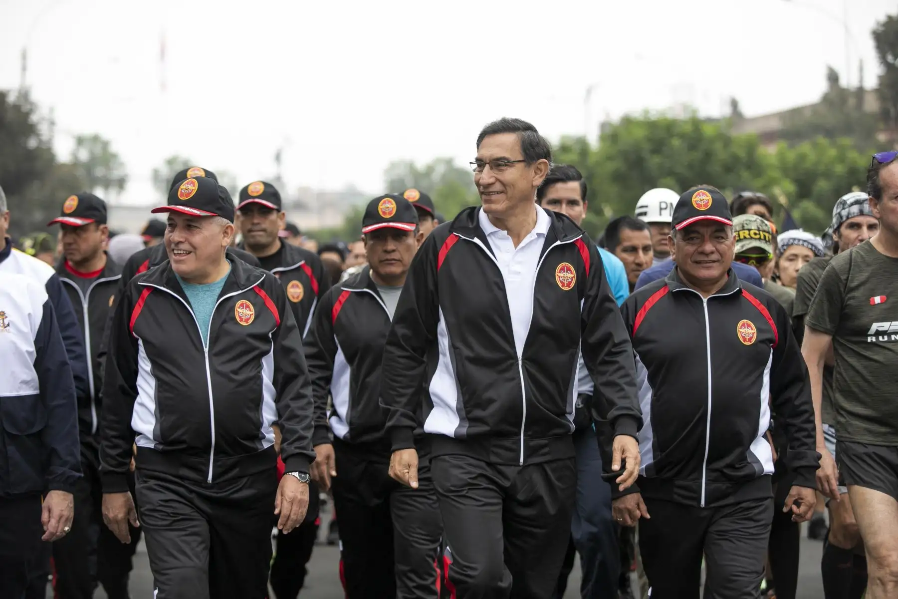El presidente de la República Martín Vizcarra, participó en la ceremonia de inicio de la XVII edición de la Carrera Cívico Militar 7.5K, en el marco de las actividades por el Día de la s Fuerzas Armadas.
Foto: ANDINA/Prensa Presidencia