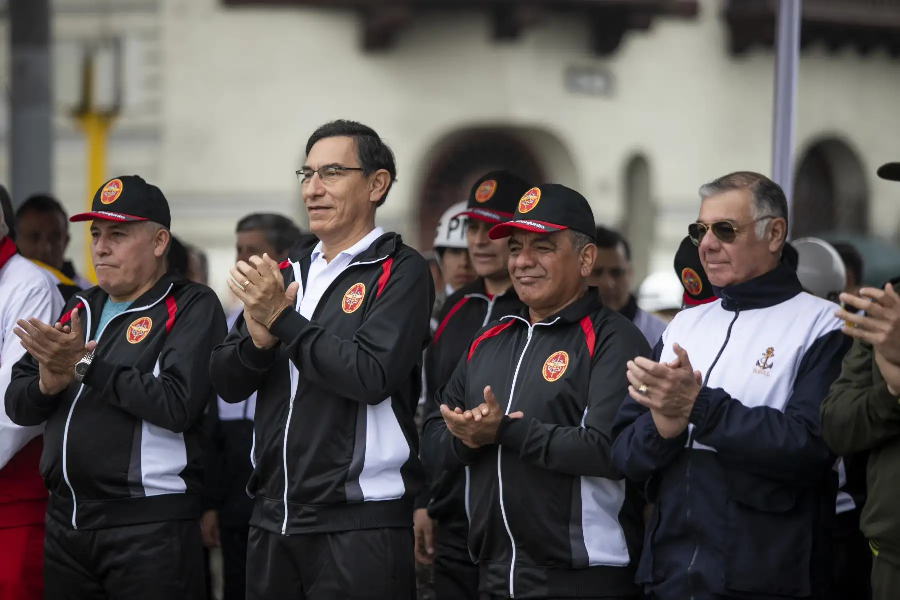 El presidente de la República Martín Vizcarra, participó en la ceremonia de inicio de la XVII edición de la Carrera Cívico Militar 7.5K, en el marco de las actividades por el Día de la s Fuerzas Armadas.
Foto: ANDINA/Prensa Presidencia