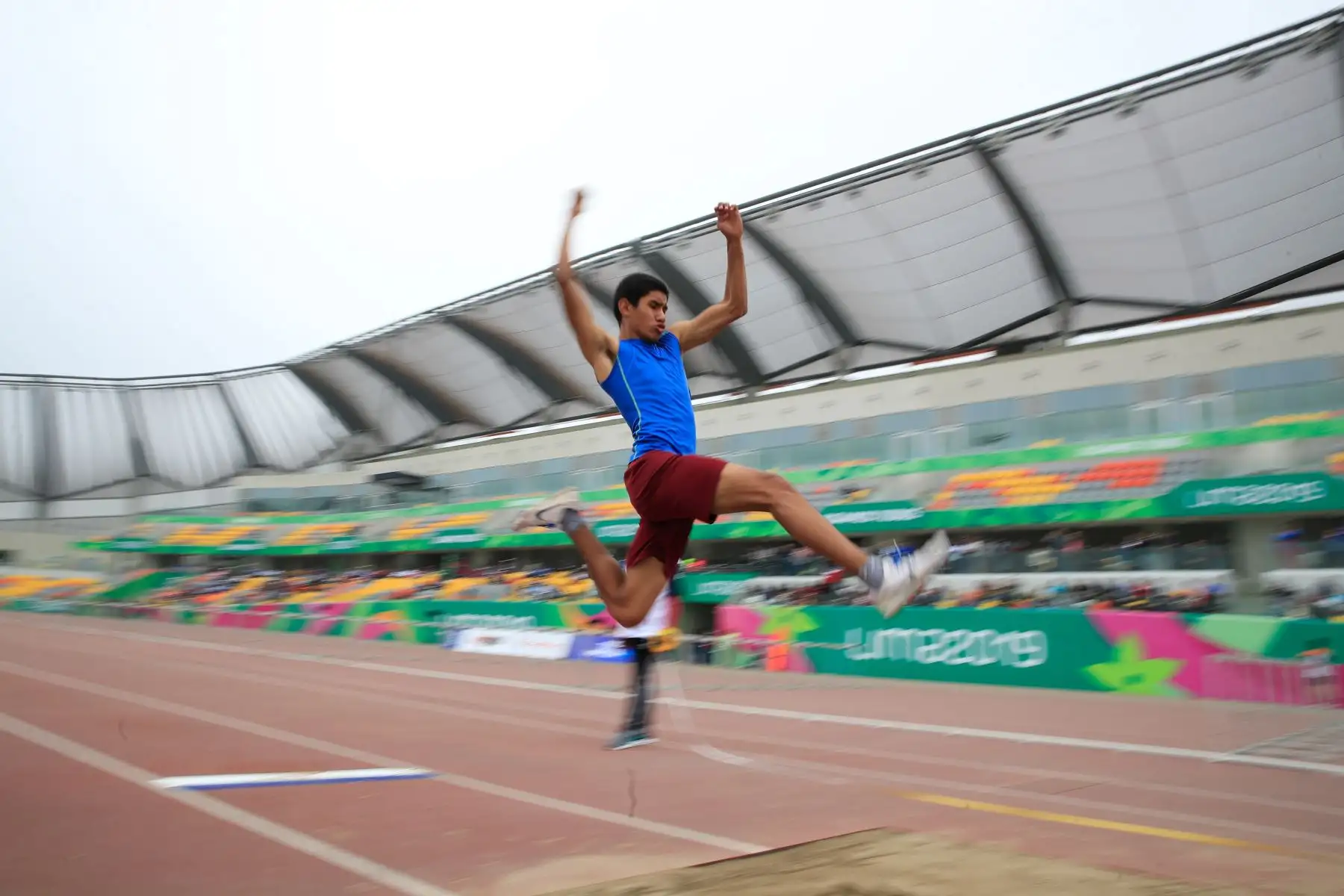 Juegos Deportivos Escolares Nacionales 2019, modalidad salto largo hombres, sede Videna. 


Foto: Andina/Juan Carlos Guzmán Negrini