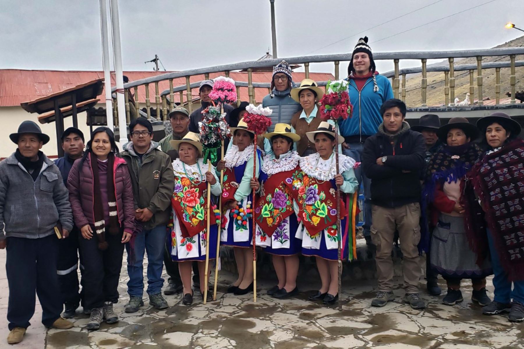 La comunidad campesina de Tanta, ubicada en la Reserva Paisajística Nor Yauyos Cochas, fue reconocida oficialmente como uno de los destinos de turismo comunitario del país por el Ministerio de Comercio Exterior y Turismo (Mincetur).