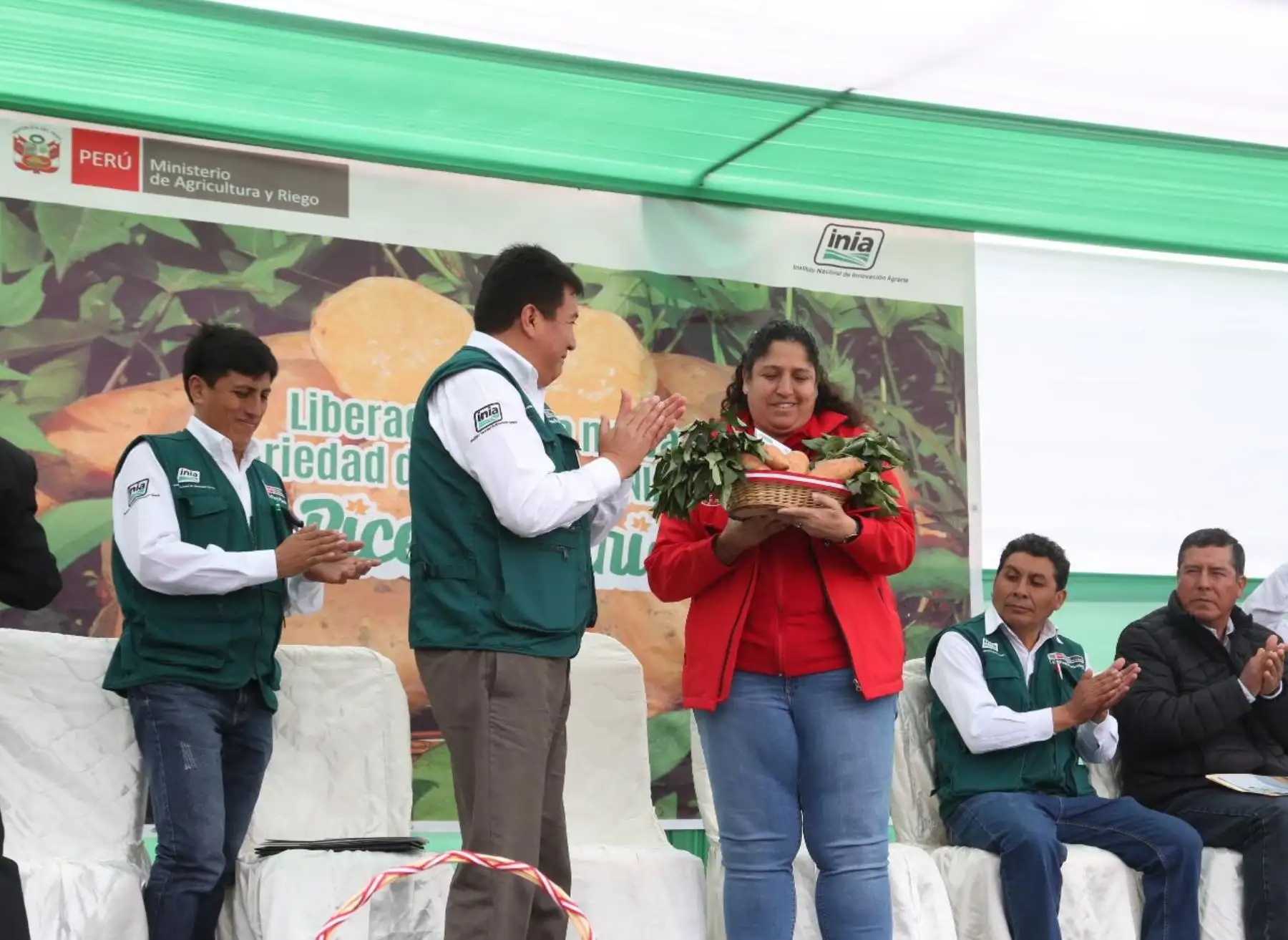 Ministra de Agricultura y Riego, Fabiola Muñoz