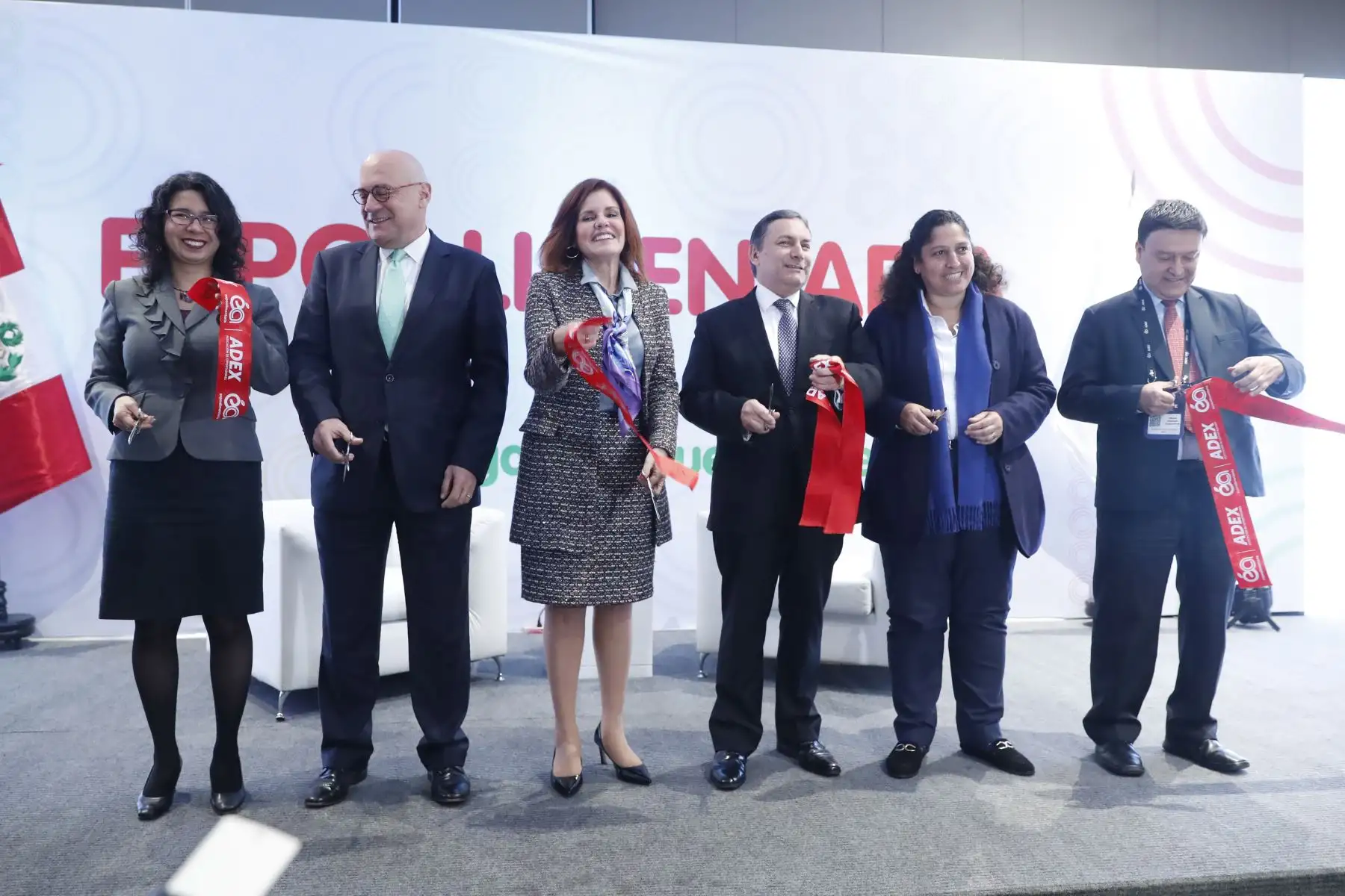 Vicepresidenta Mercedes Araoz inaugura de la 11 edición Feria Expoalimentaria 2019. Estuvo acompañada por Erik Fischer, presidente de Adex, la ministra de Agricultura Fabiola Muñoz, entre otras autoridades. ANDINA/Renato Pajuelo