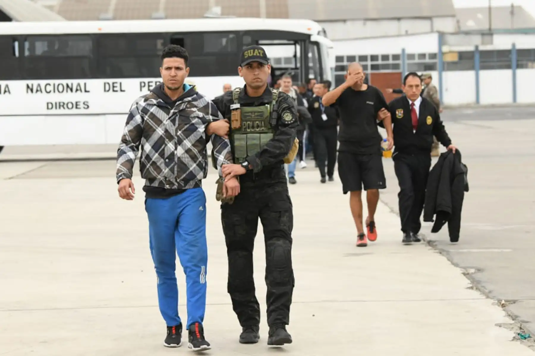 50 ciudadanos de nacionalidad venezolana con antecedentes penales son expulsados de territorio nacional.
Foto:ANDINA /MININTER