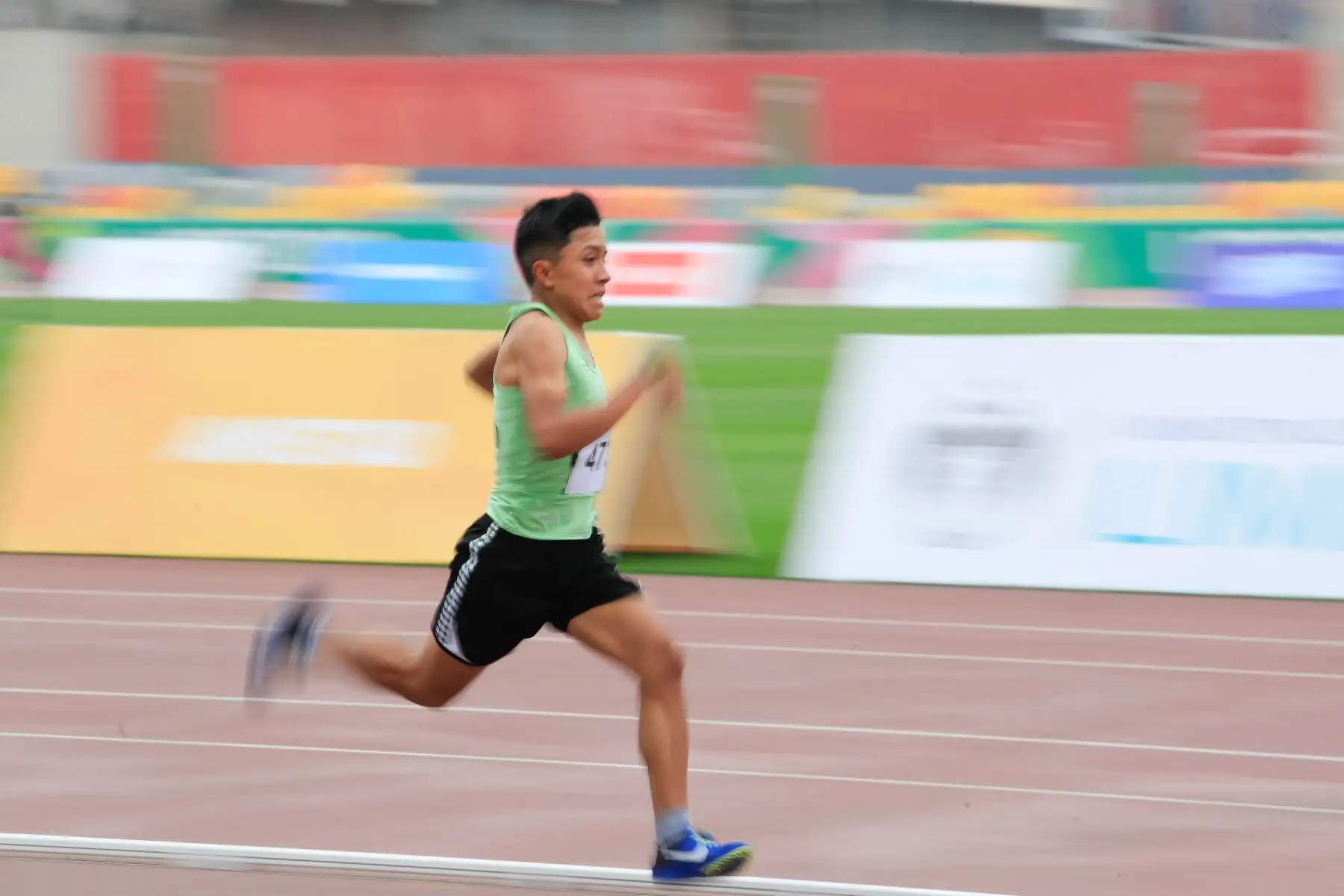 Ángel Flóres del colegio Faustino Sánchez Carrión ganador de la competencia de 200 mts masculino durante los Juegos Deportivos Escolares Nacionales 2019, sede La Videna.


Foto: Andina/Juan Carlos Guzmán Negrini