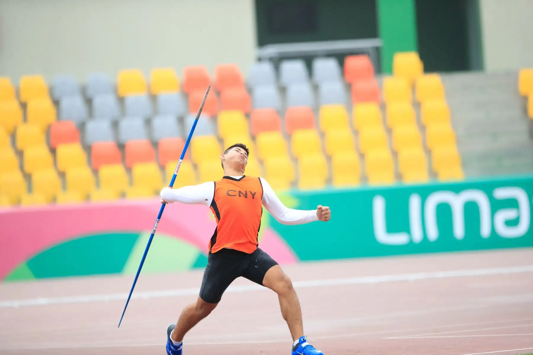Pedro Muñoz atleta del colegio CNY de Ucayali ganador de la competencia de Jabalina masculino durante los Juegos Deportivos Escolares Nacionales 2019, sede La Videna.


Foto: Andina/Juan Carlos Guzmán Negrini