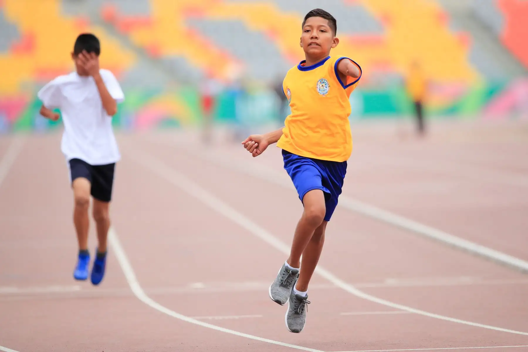 Paradeportista Jhury Flóres del colegio San Jacinto de Tumbes durante la prueba de 80 mts masculino en el marco de los Juegos Deportivos Escolares Nacionales 2019, sede La Videna

Foto: Andina/Juan Carlos Guzmán Negrini