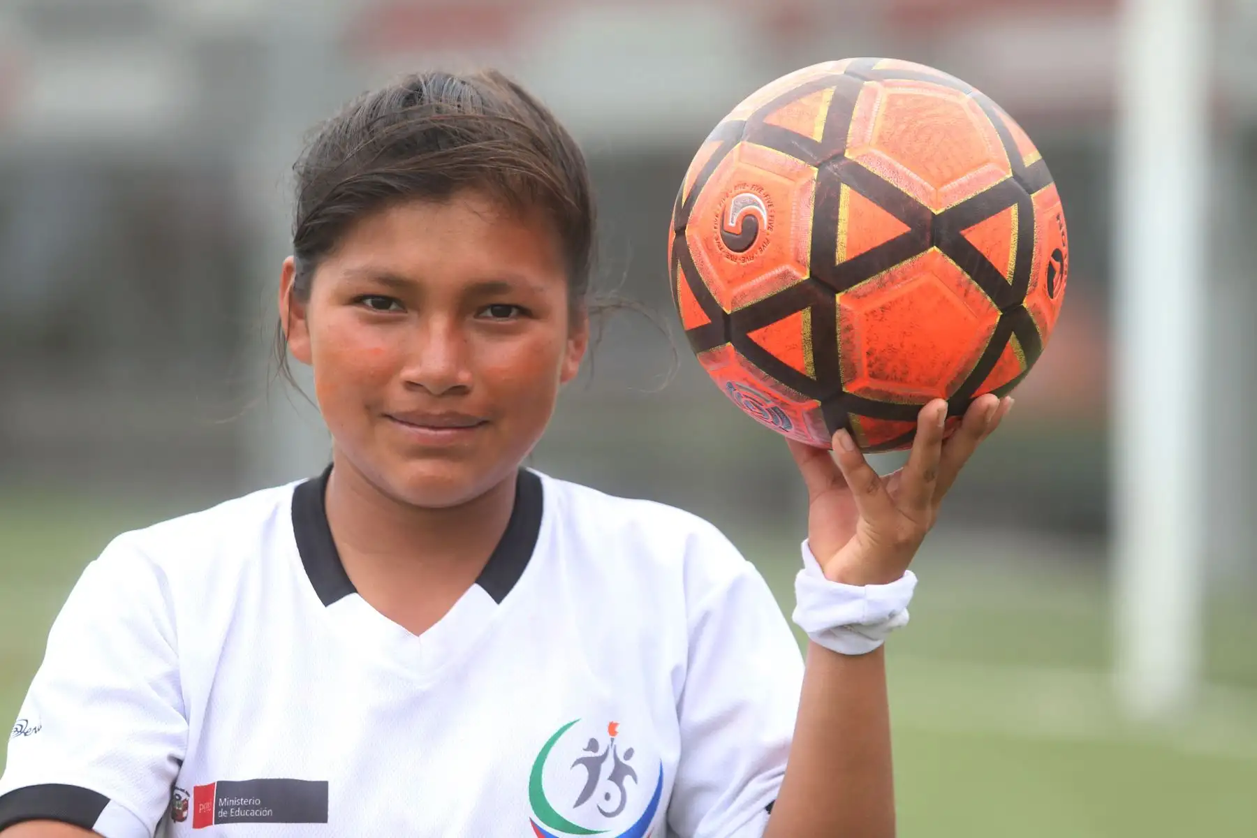 Escolares Ashaninka  de Pasco, ganan 2 a 1 a Quechua Chanka de Ayacucho, logrando el primer puesto en el campeonato de Fútbol C Damas Pueblos originarios por los Juegos Deportivos Escolares Nacionales en la UPC de Chorrillos. 
Foto: ANDINA/Eddy Ramos