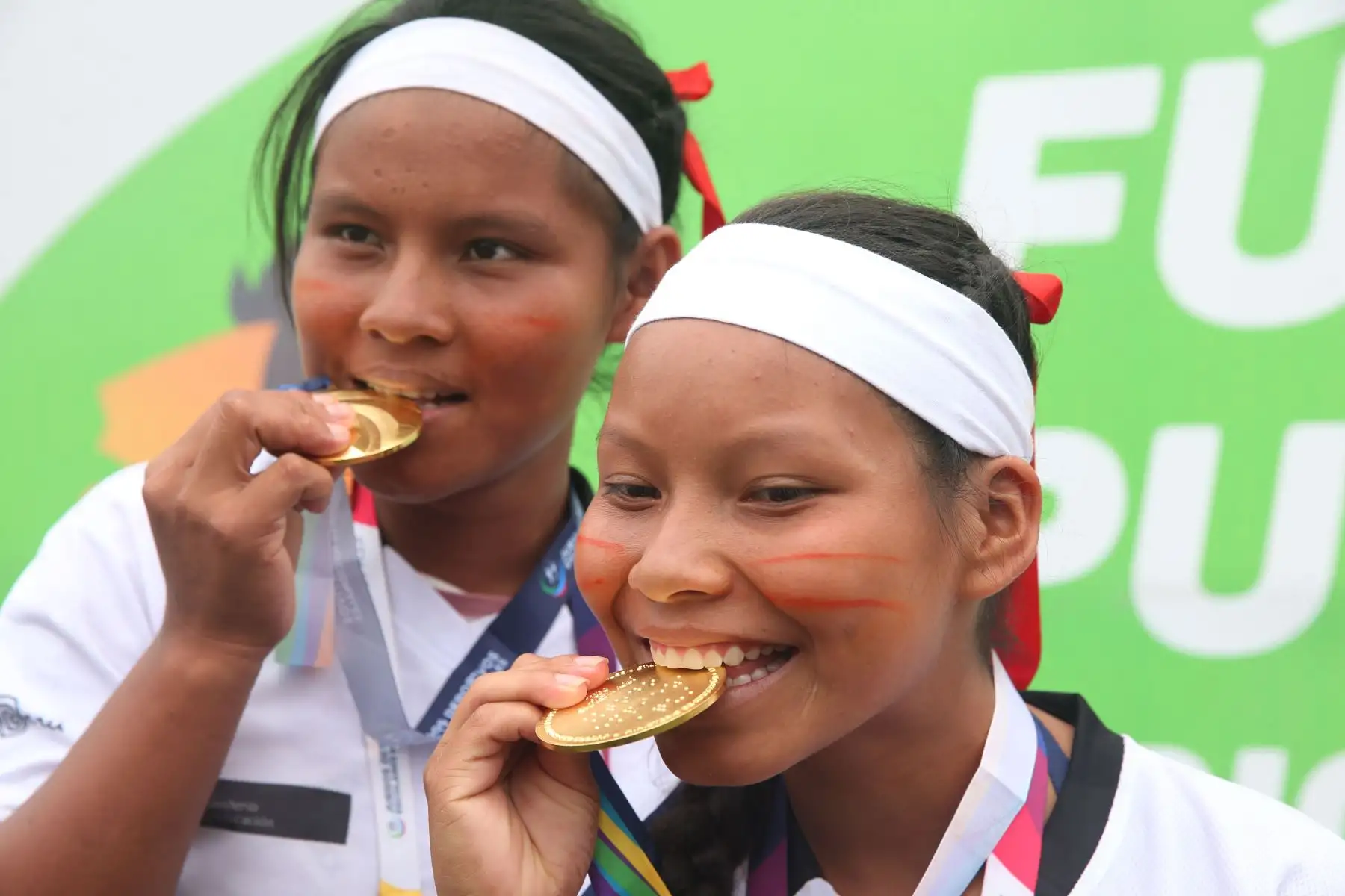 Escolares Ashaninka  de Pasco, ganan 2 a 1 a Quechua Chanka de Ayacucho, logrando el primer puesto en el campeonato de Fútbol C Damas Pueblos originarios por los Juegos Deportivos Escolares Nacionales en la UPC de Chorrillos. 
Foto: ANDINA/Eddy Ramos