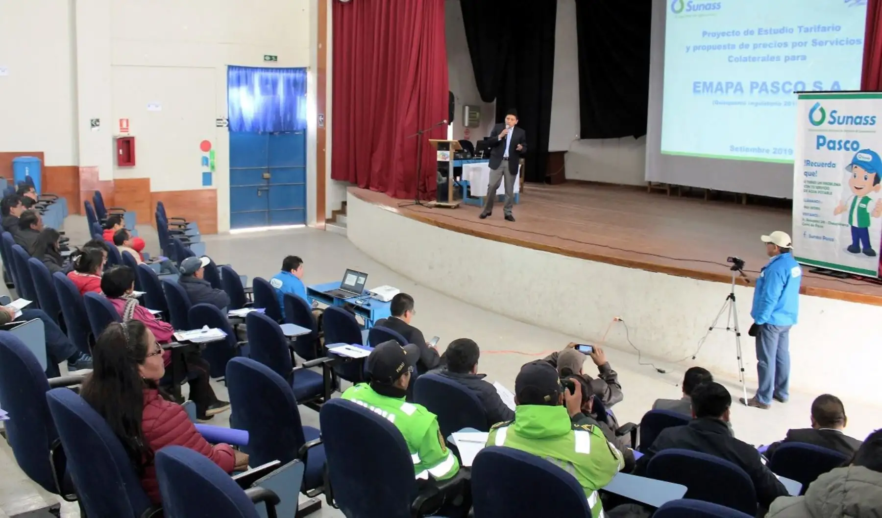 Sunass explica proyecto de estudio tarifario para usuarios de Pasco y Vicco